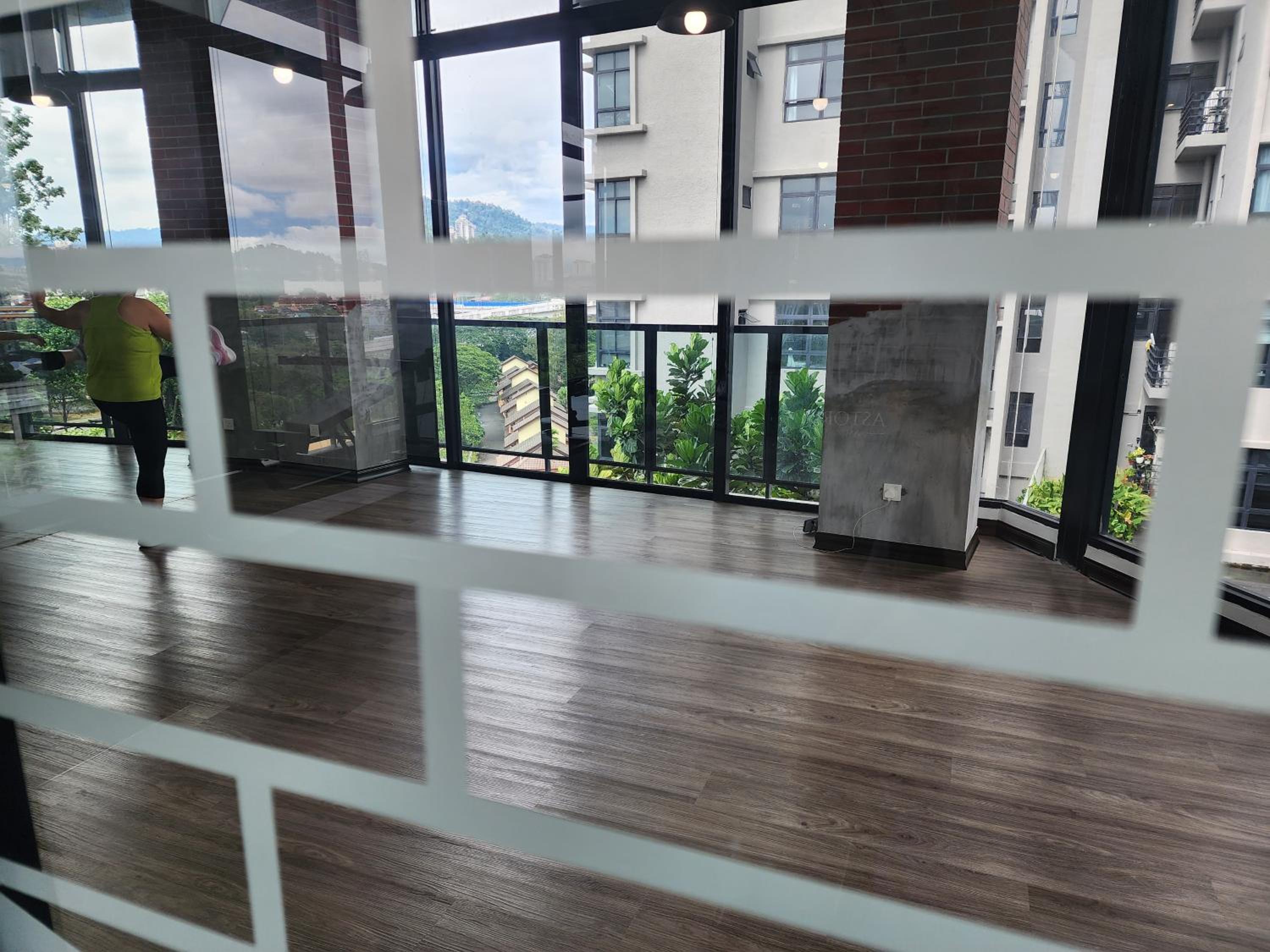 Astoria,4r3b,4kmtoklcc,1505sf,bigbalcony,newcondo,bathtub,nicefacilities