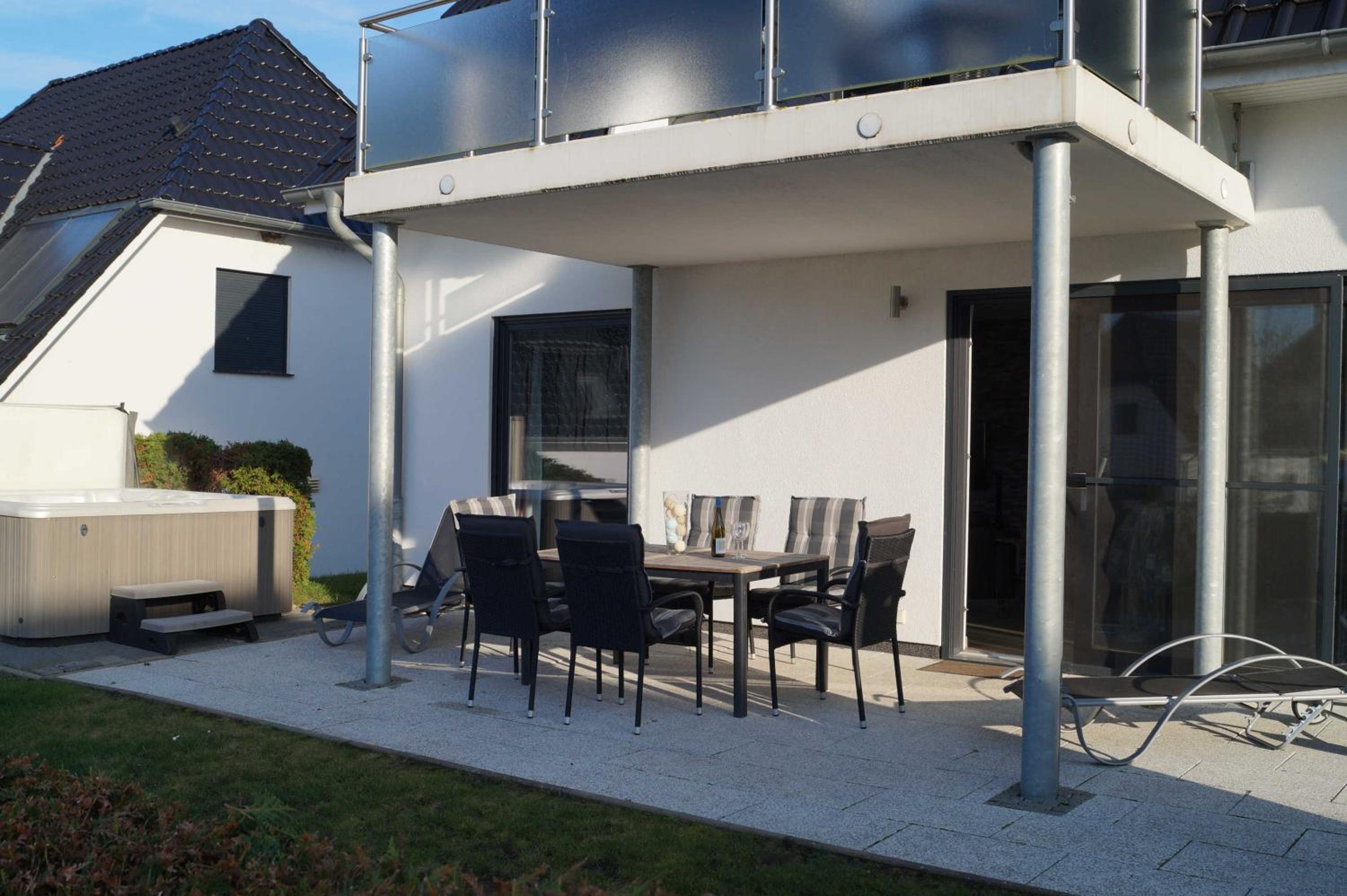 Villa Waterfront am See