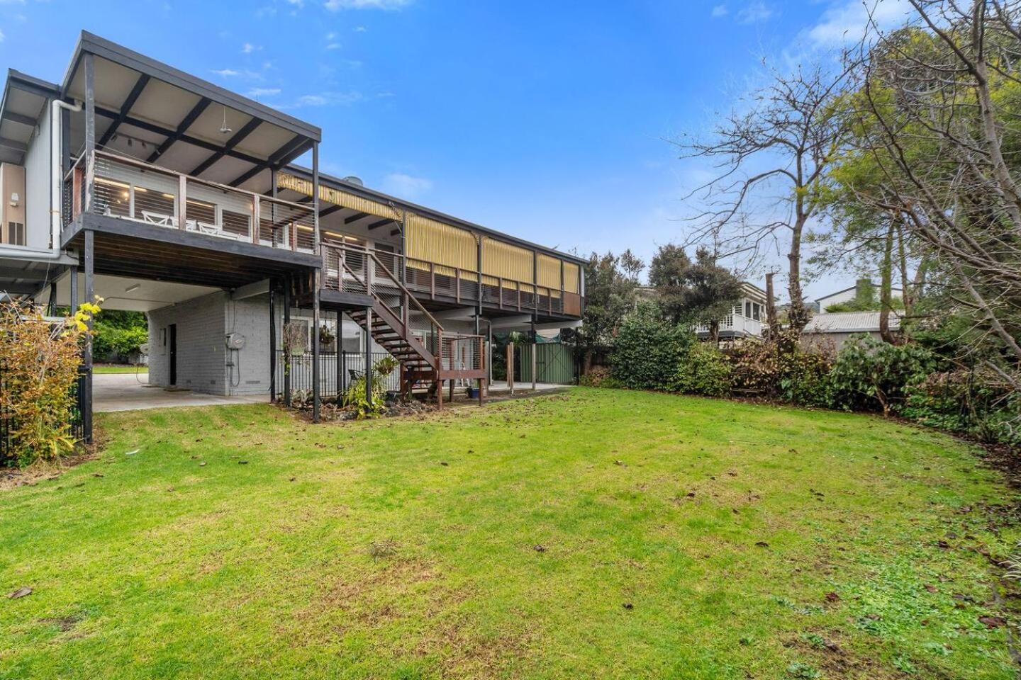 Dromana Bay Views Family Retreat