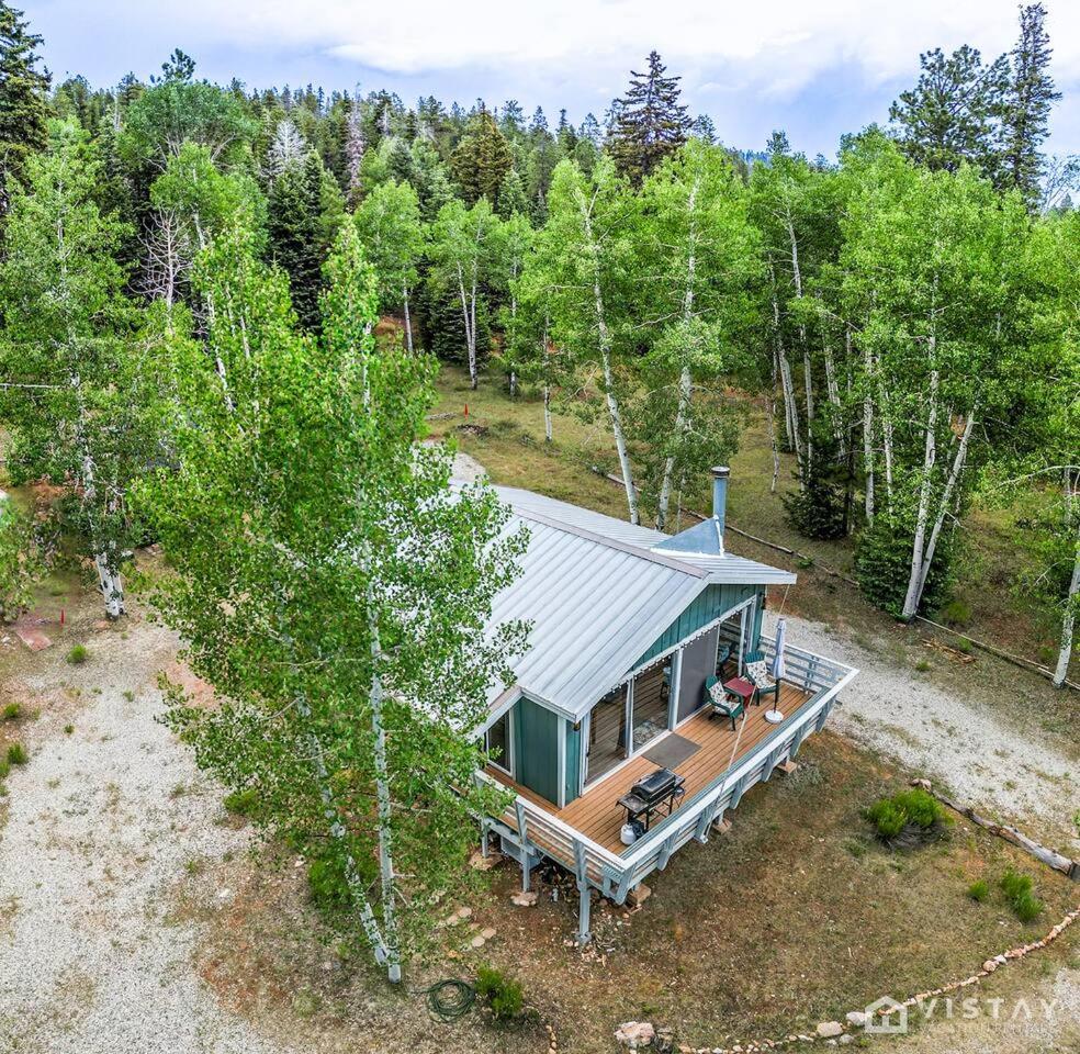Cozy Cottage with Stunning Deck Views view 5