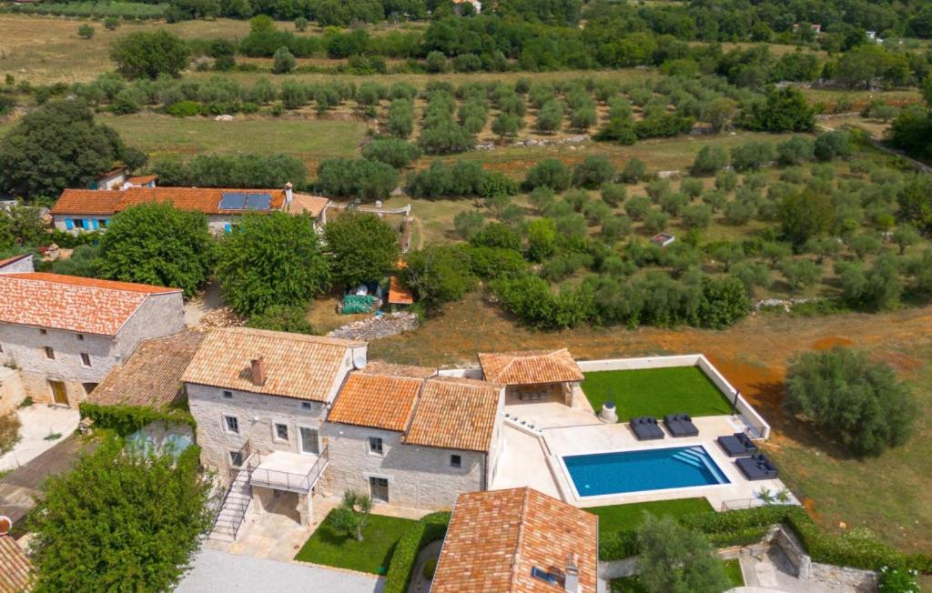 Beautiful Villa Treori with pool in Sv Lovrec
