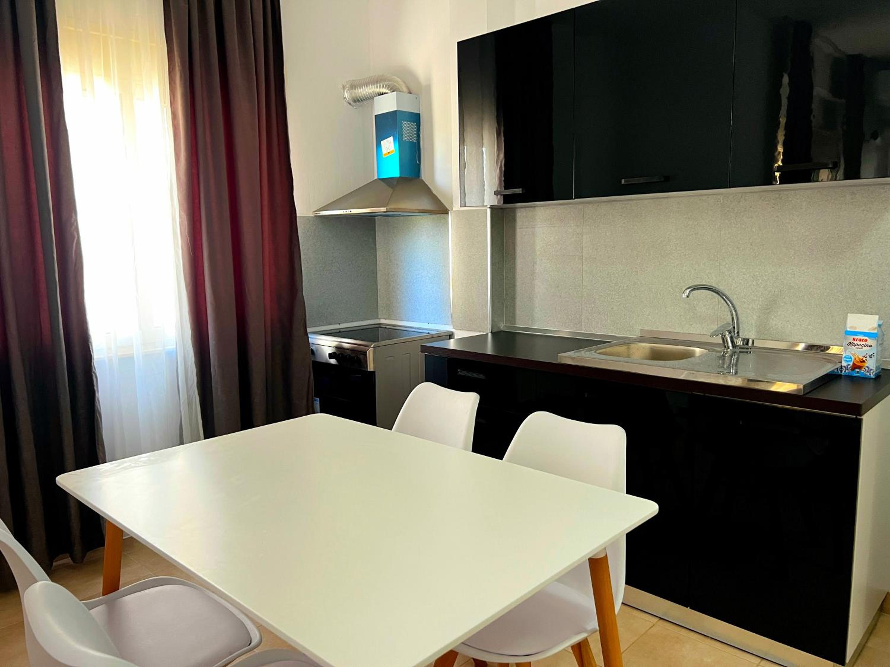 Emigres Apartments Vlore