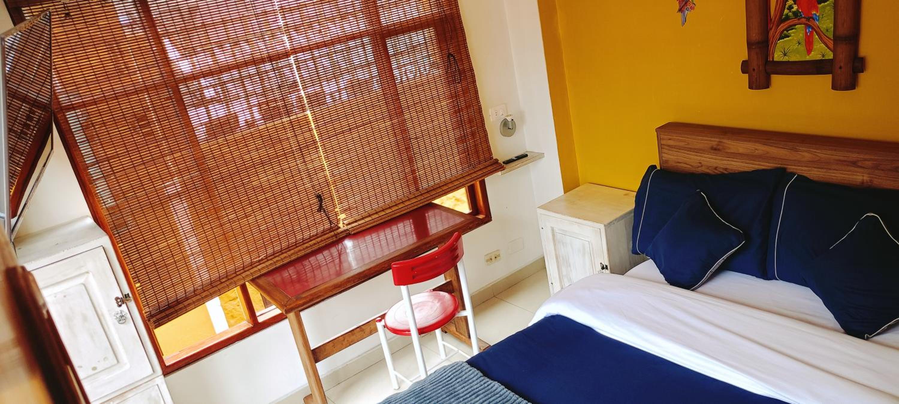 Usaquen Station Hostel - Property Image 35