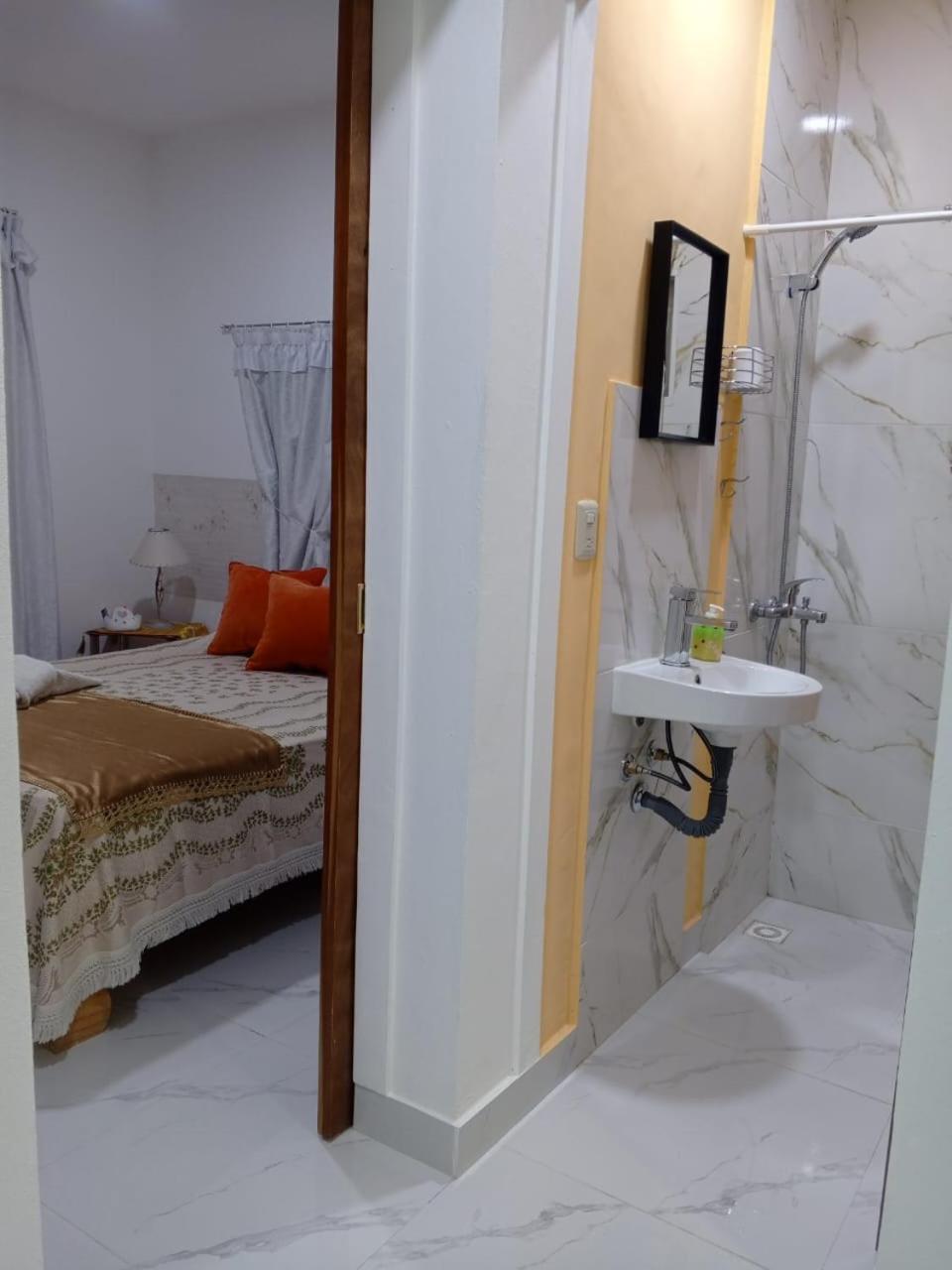 AVE FENIX Apartments
