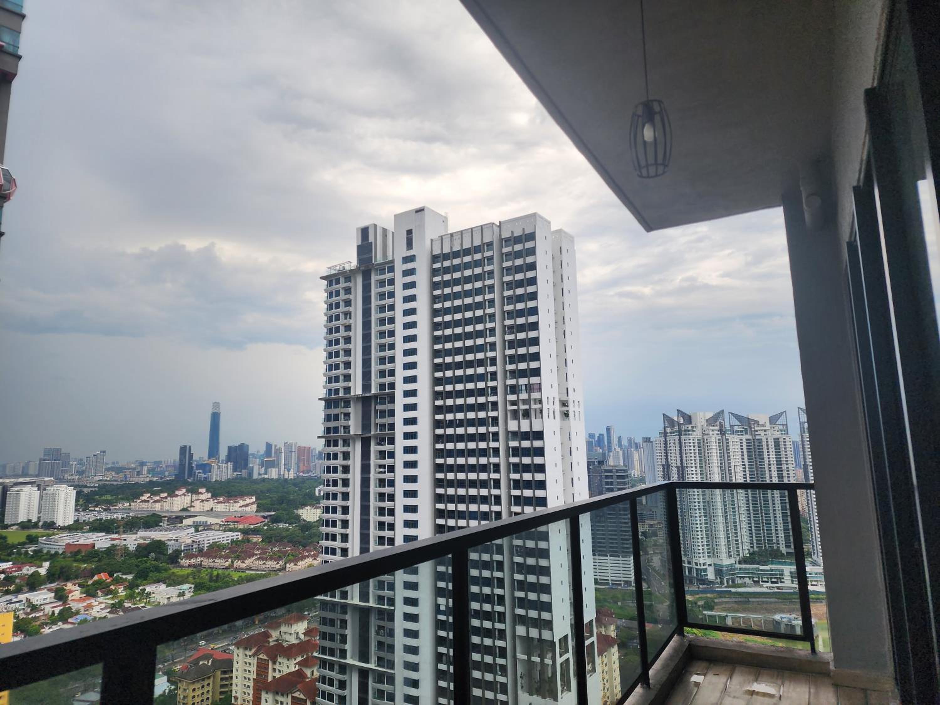 Astoria,4r3b,4kmtoklcc,1505sf,bigbalcony,newcondo,bathtub,nicefacilities