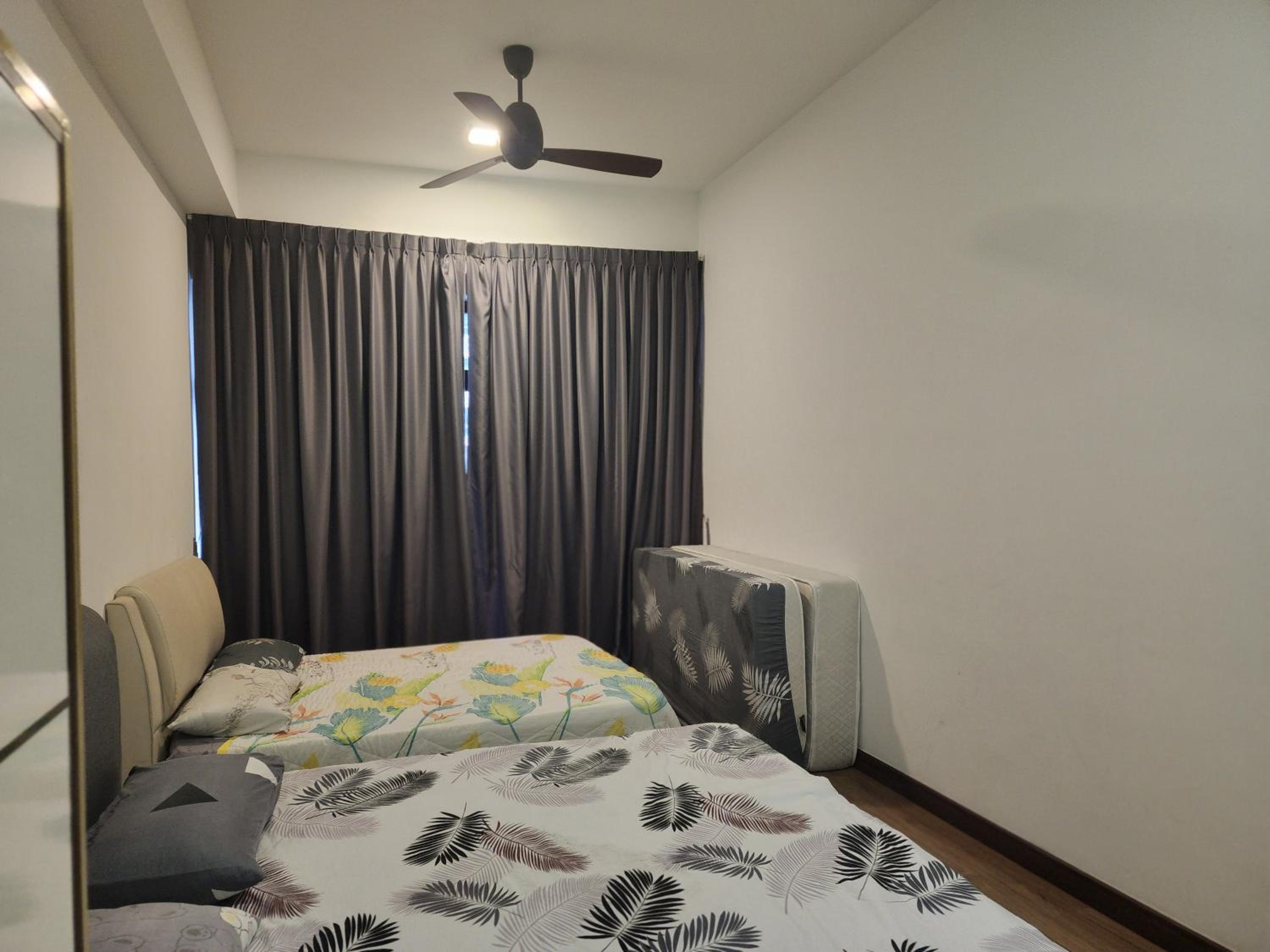 Astoria,4r3b,4kmtoklcc,1505sf,bigbalcony,newcondo,bathtub,nicefacilities