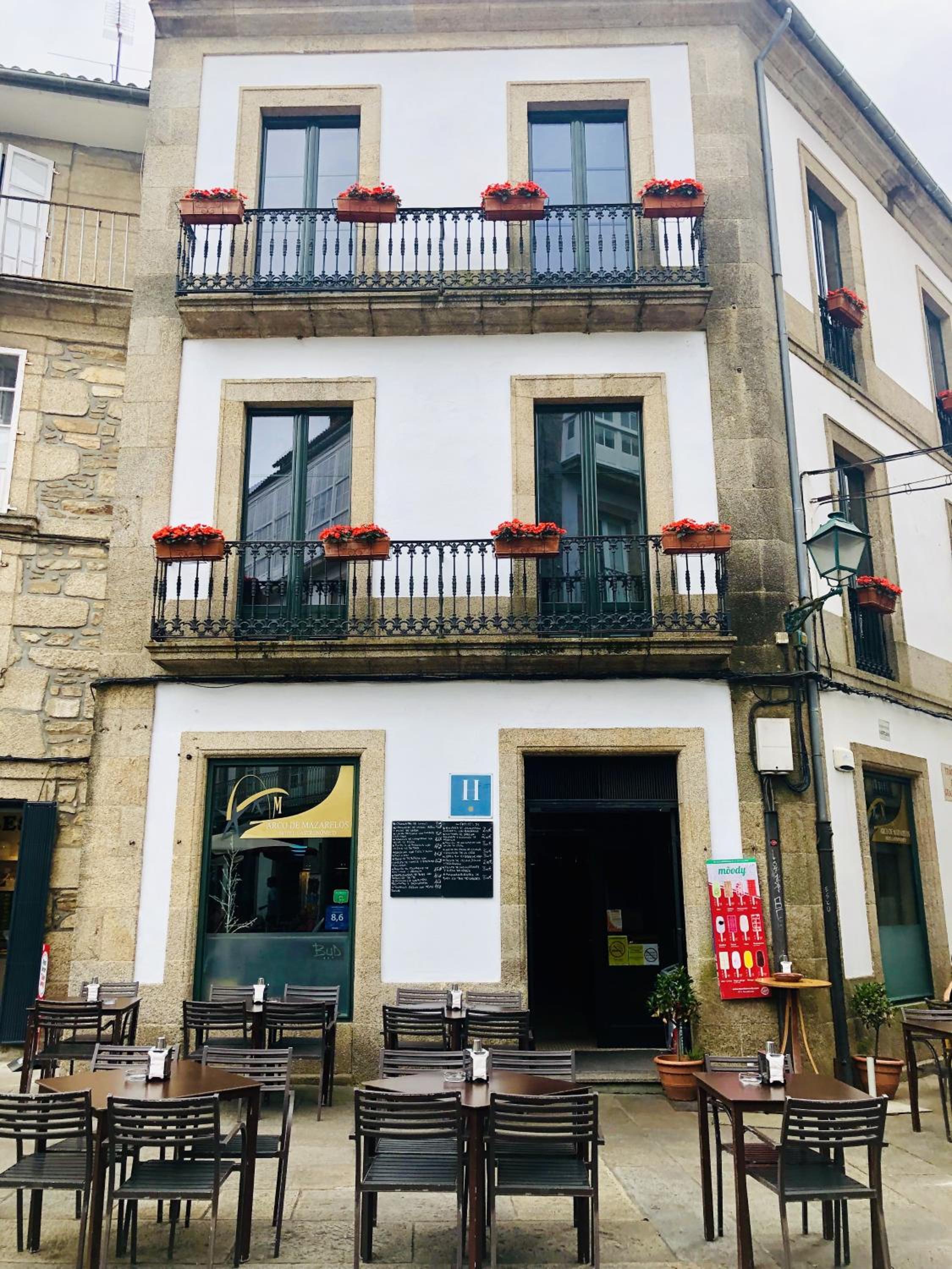 Hotel Arco de Mazarelos - Image 1