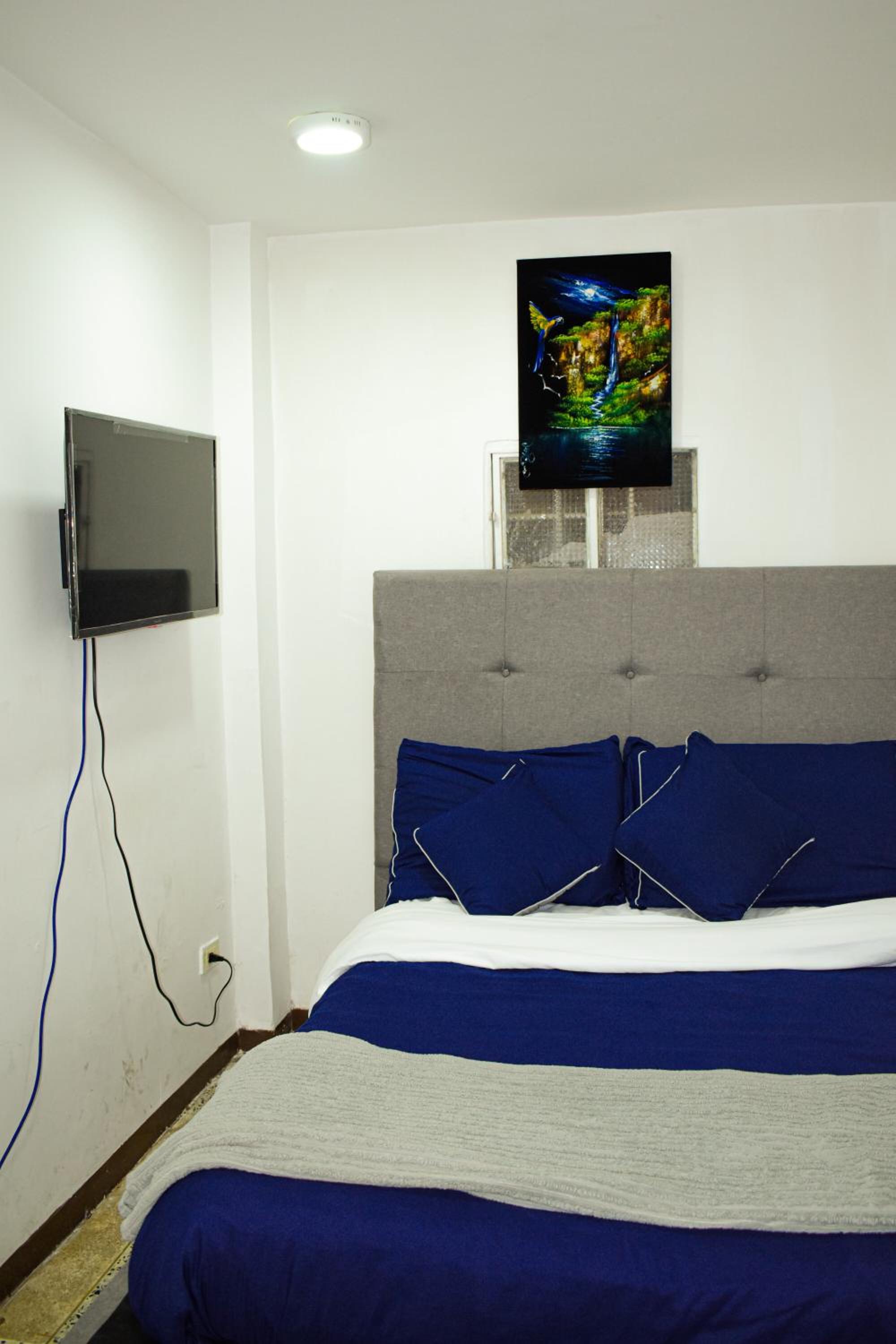 Usaquen Station Hostel - Property Image 27