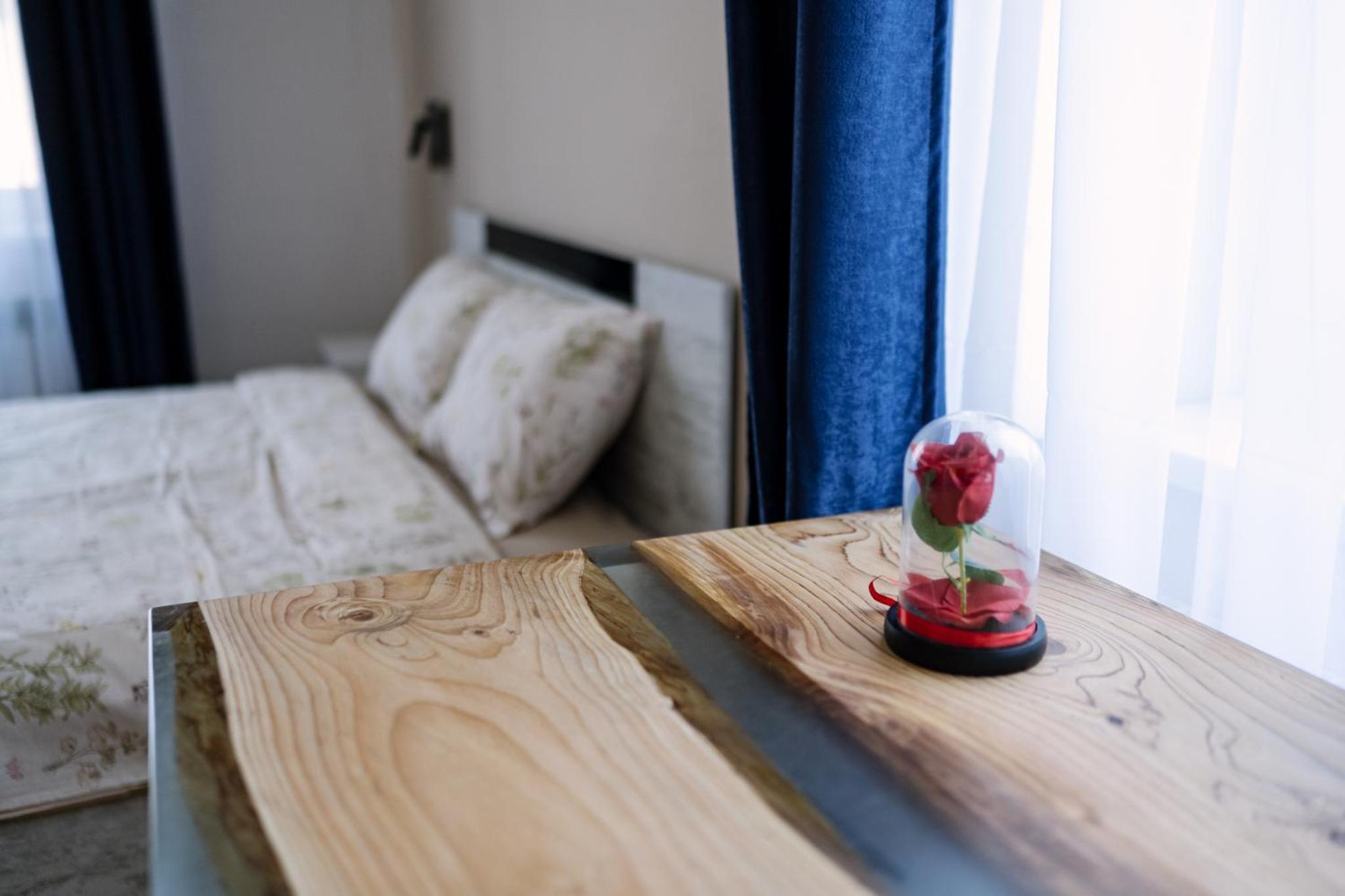 3BDR, Top Center Retreat, Sofia Heart, FREE Parking