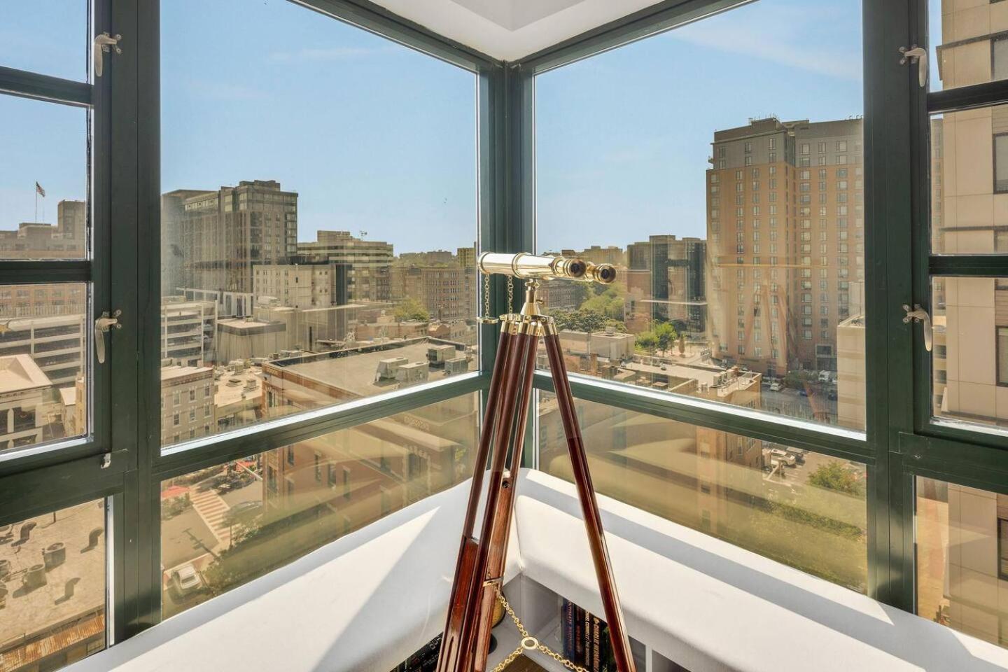 Penthouse Perfection with Unmatched Skyline Views