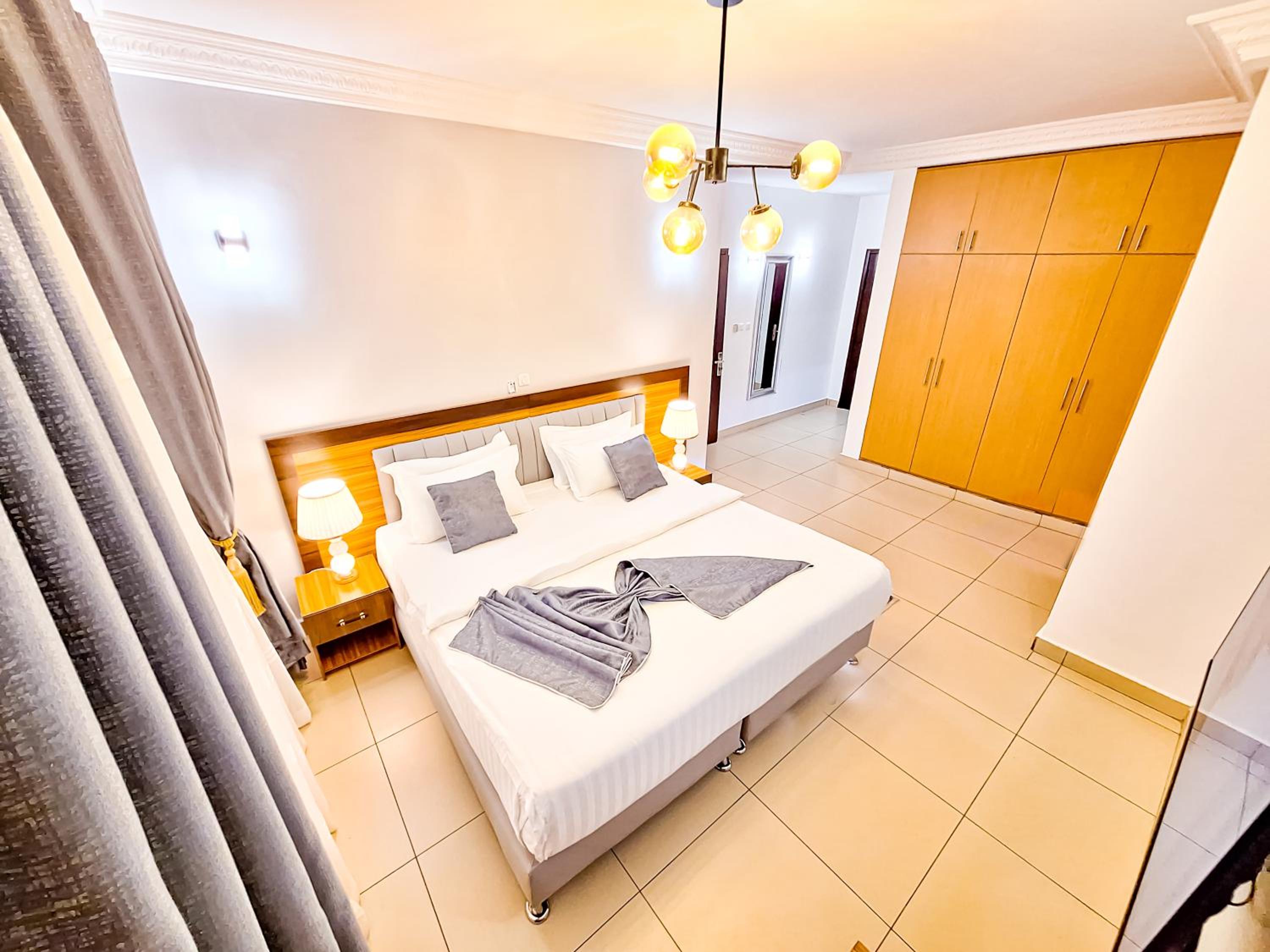 LOUMIA RESIDENCY BONAPRISO