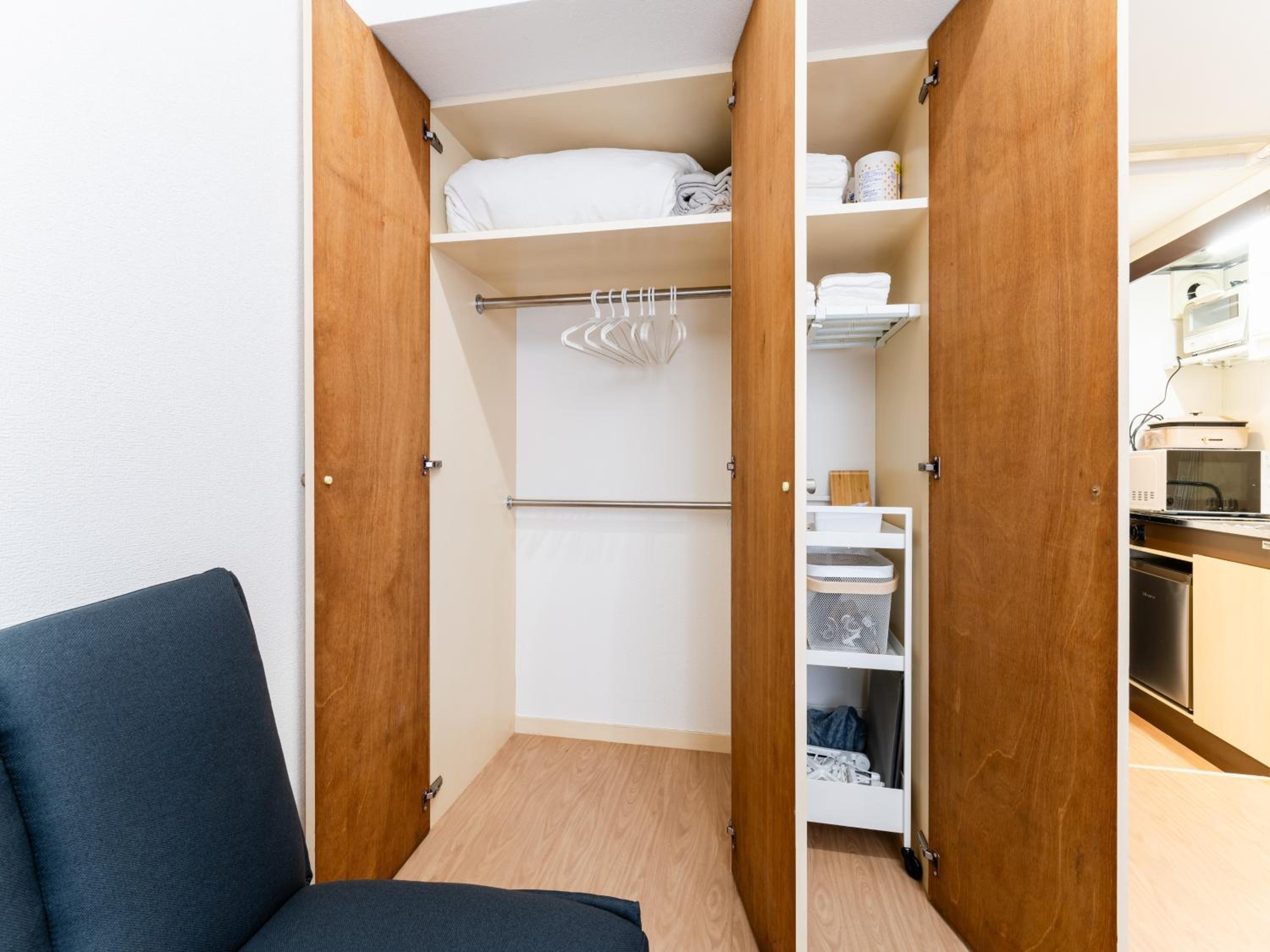 Ikejiri Ohashi Sta 10min walk,Nakameguro 10 min walk,Switch