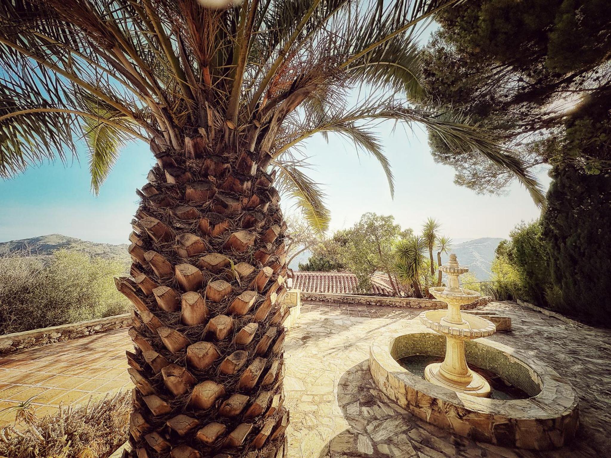Casa Abubilla - Sunny Spanish Villa Top of Competa view 2