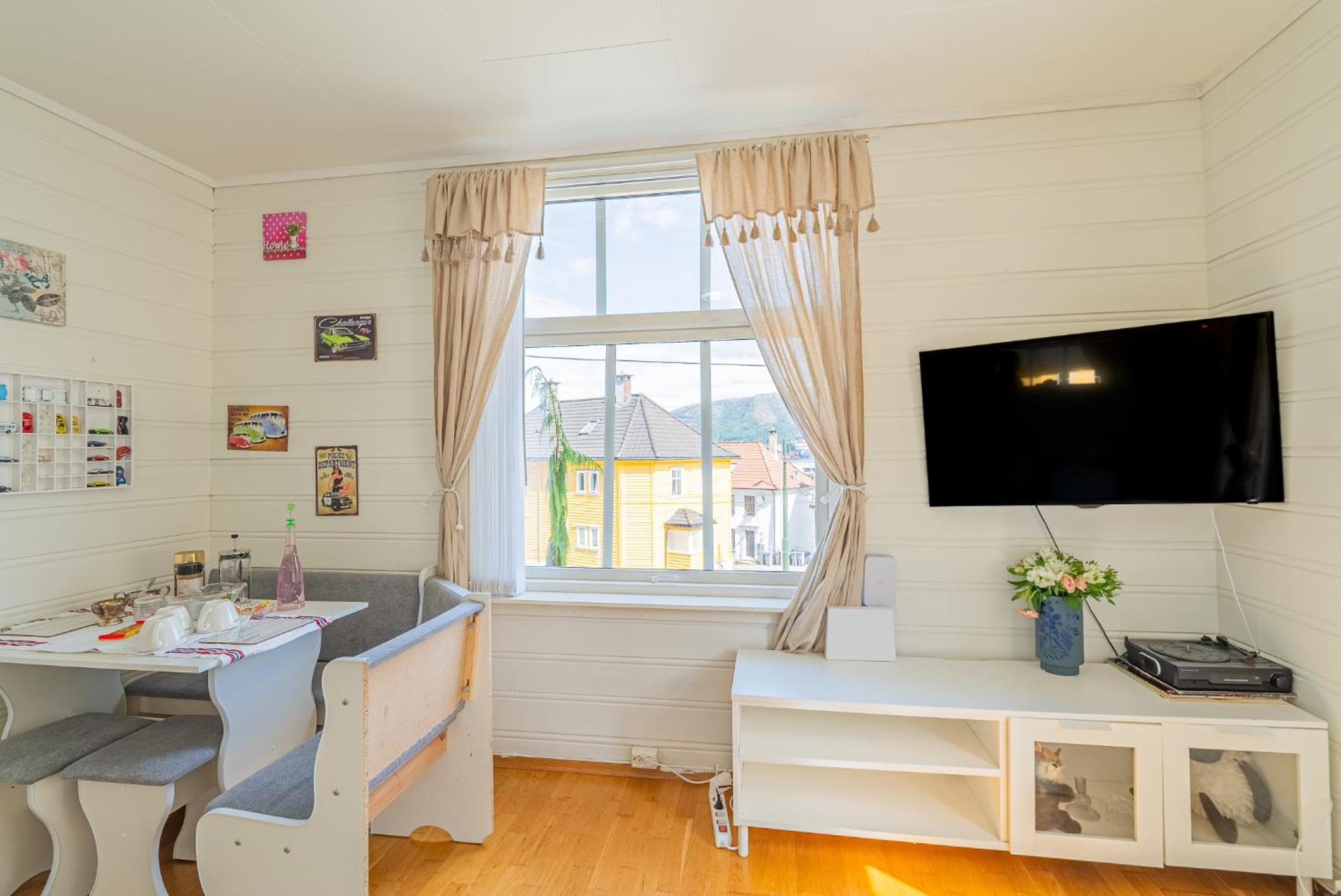 Bergen Vacations - Versatile apartment in the city of Bergen - Property Image 7