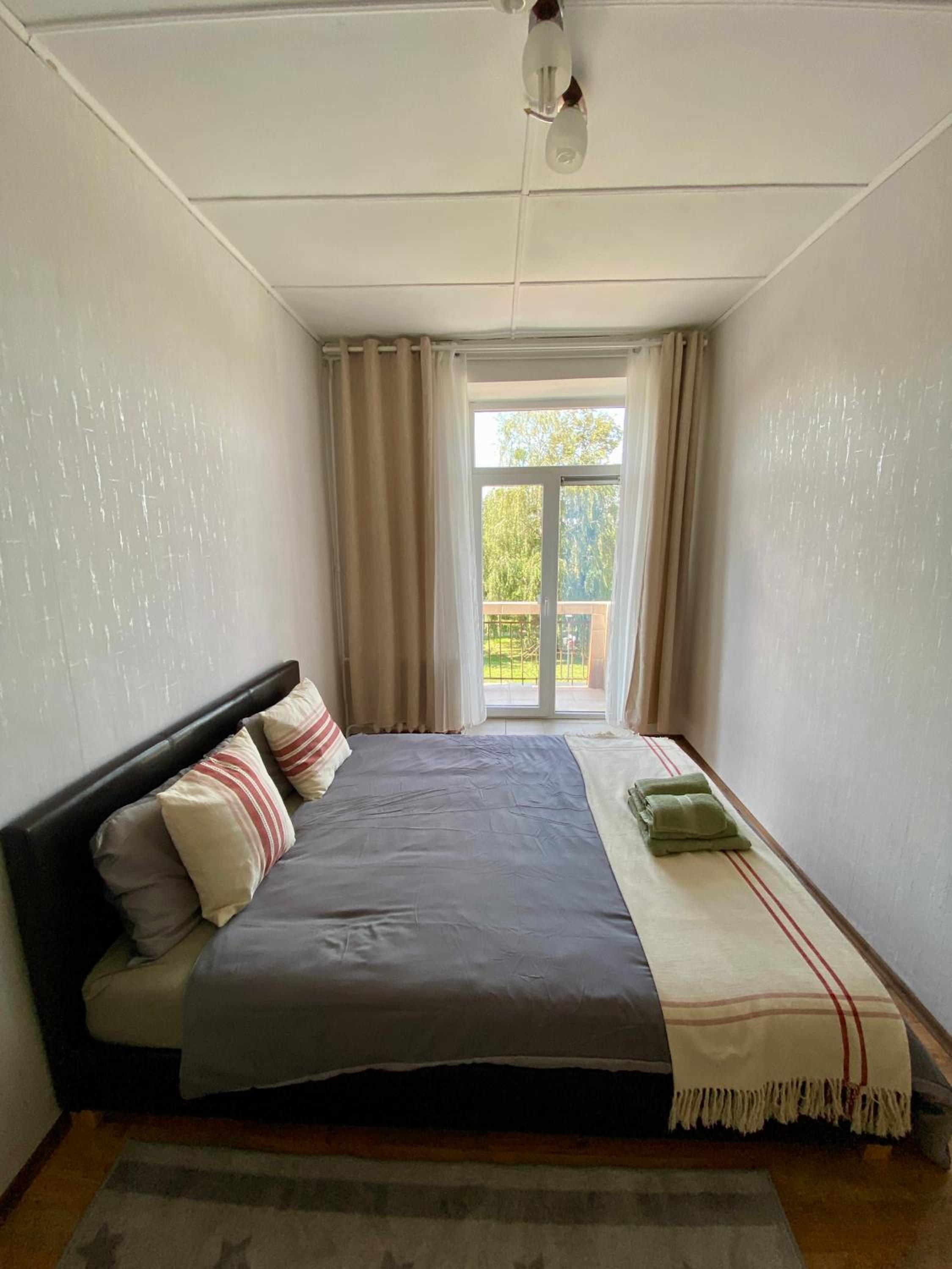Oldtown castle view apartment