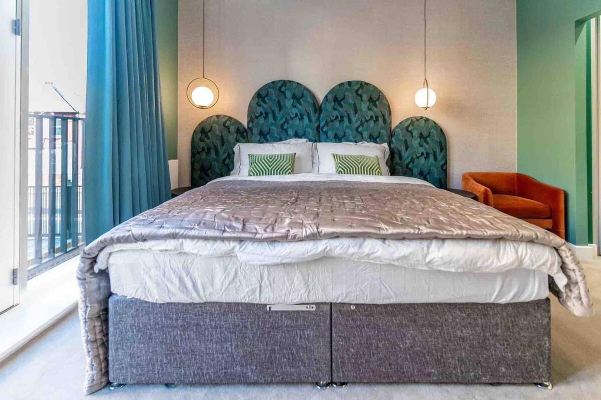 London Oasis - Spacious 4 Bedroom House