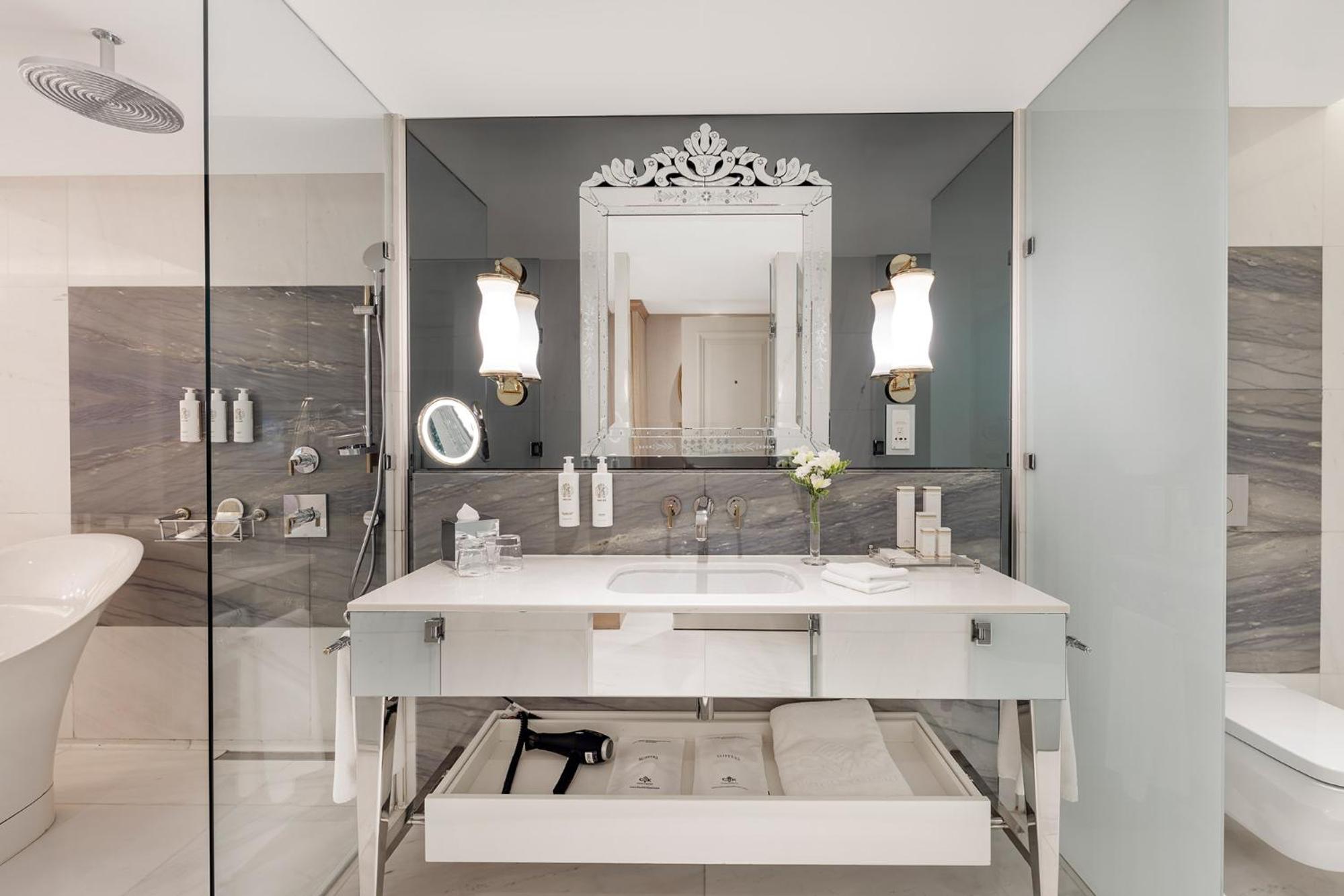 CVK Park Bosphorus Hotel Istanbul - Image 78