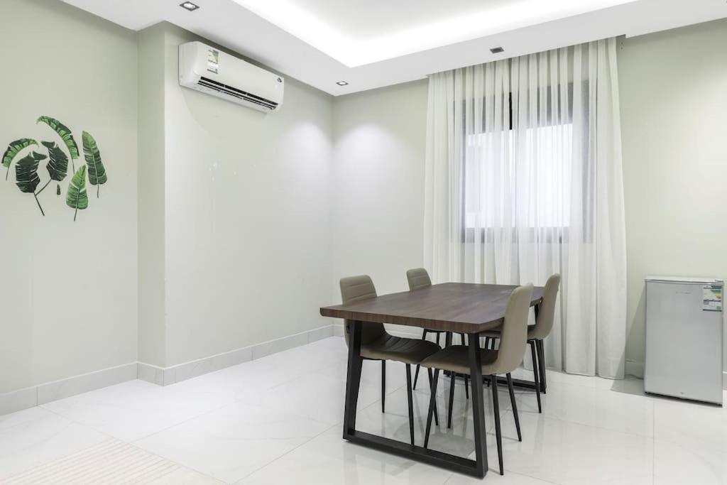 Luxury & Modern 2BDR Apartment I North Riyadh