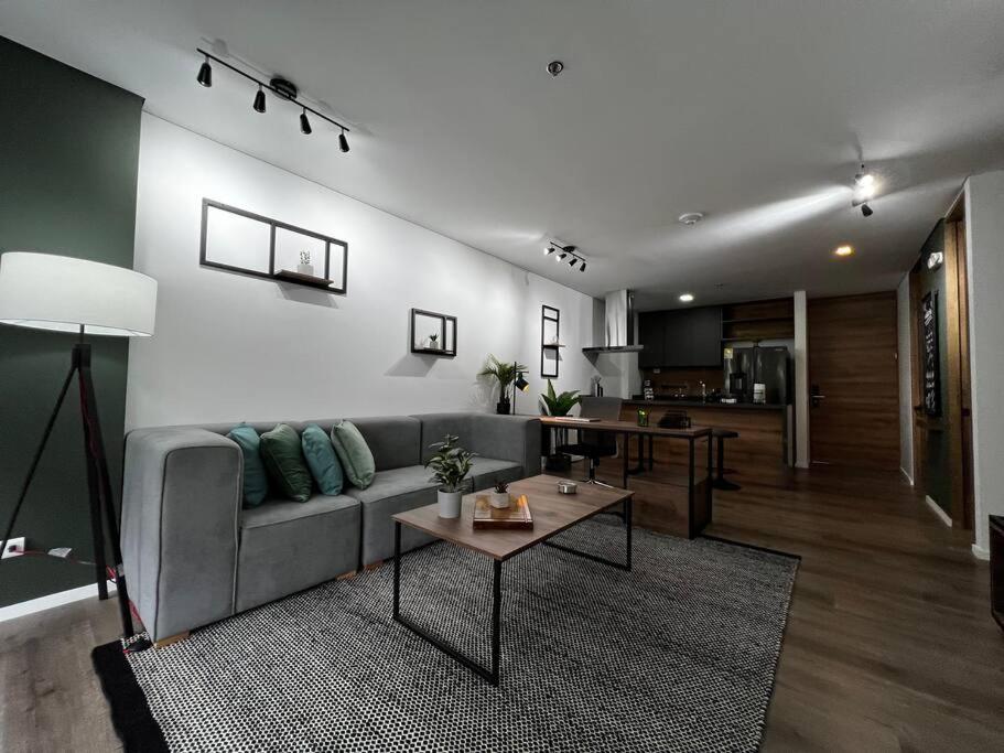 Outstanding and wide apartment with work station