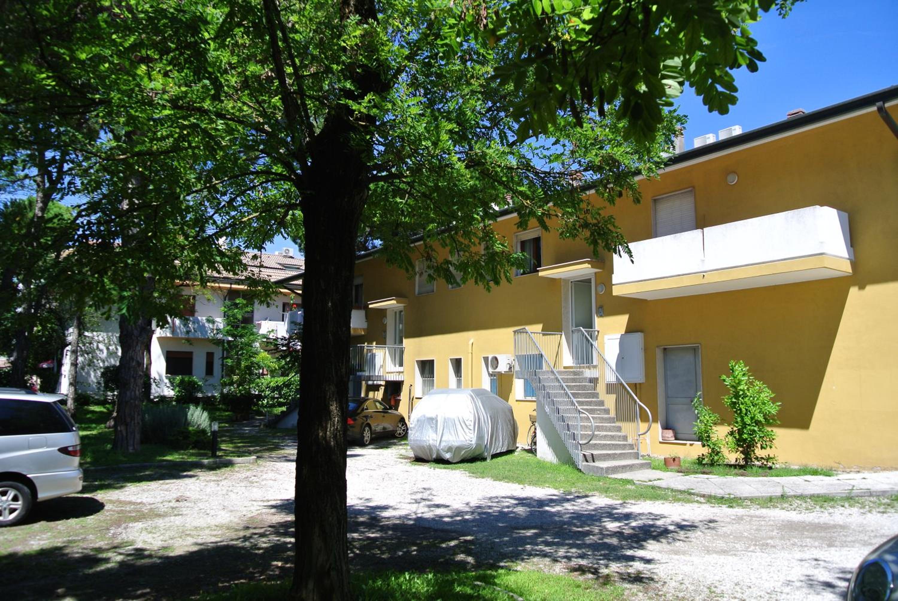 Condominio LISA