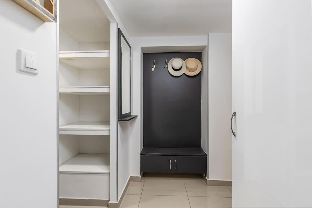Venus Apartments - Broadway II