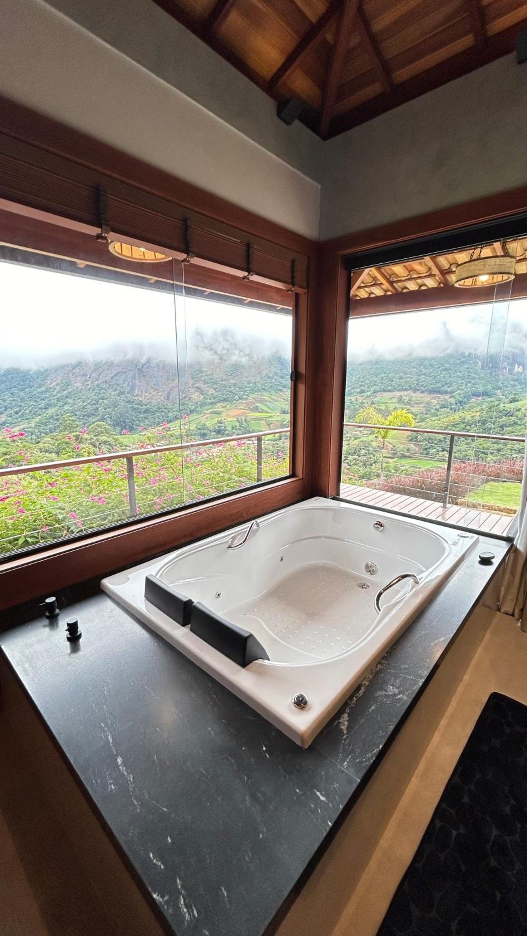 Villa Zarandi - Luxo e conforto que você procura!