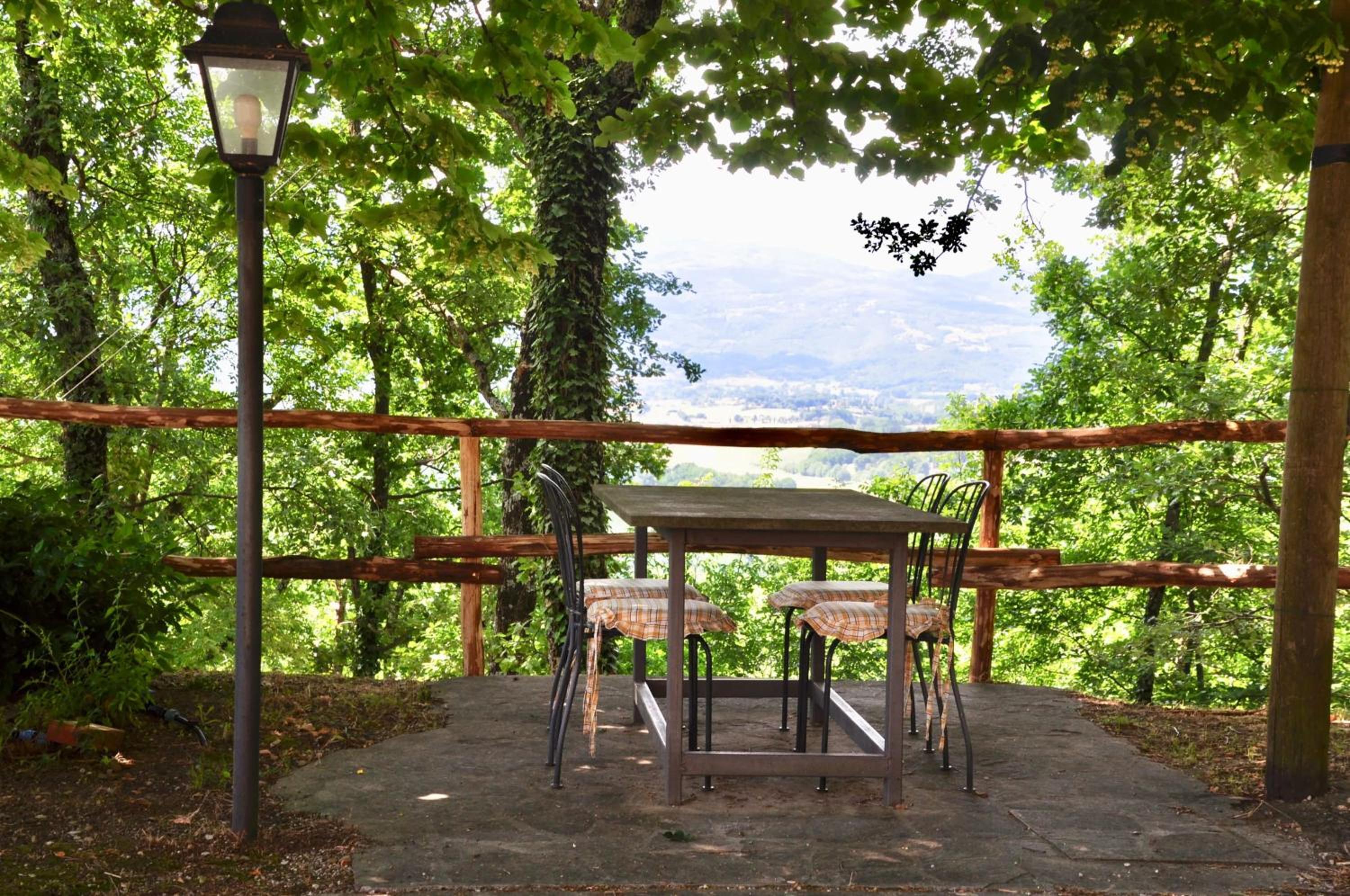 Cozy Retreat with Pool and Stunning Views in Gattaia