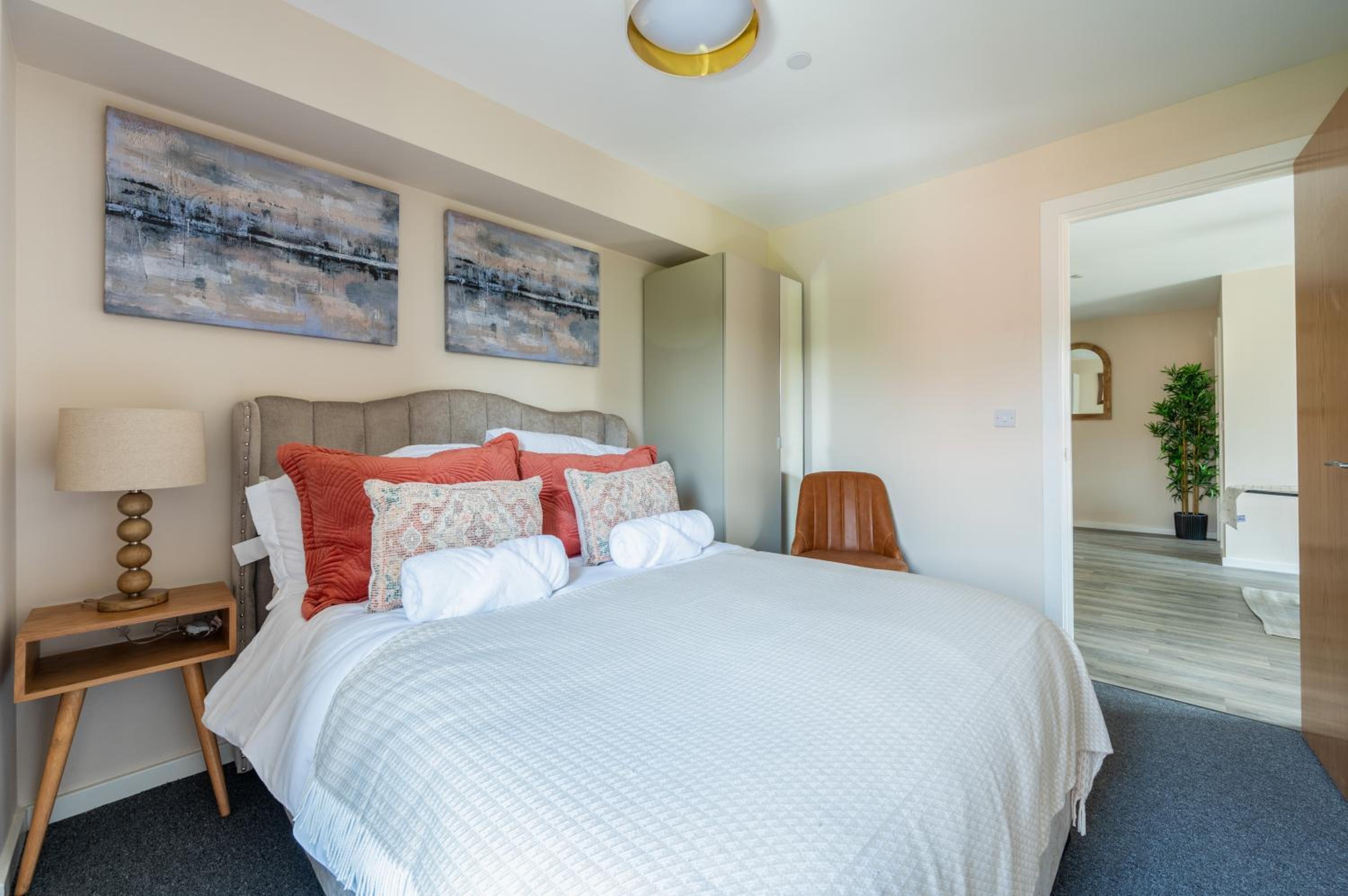 2Bed apartment Manchester view 3