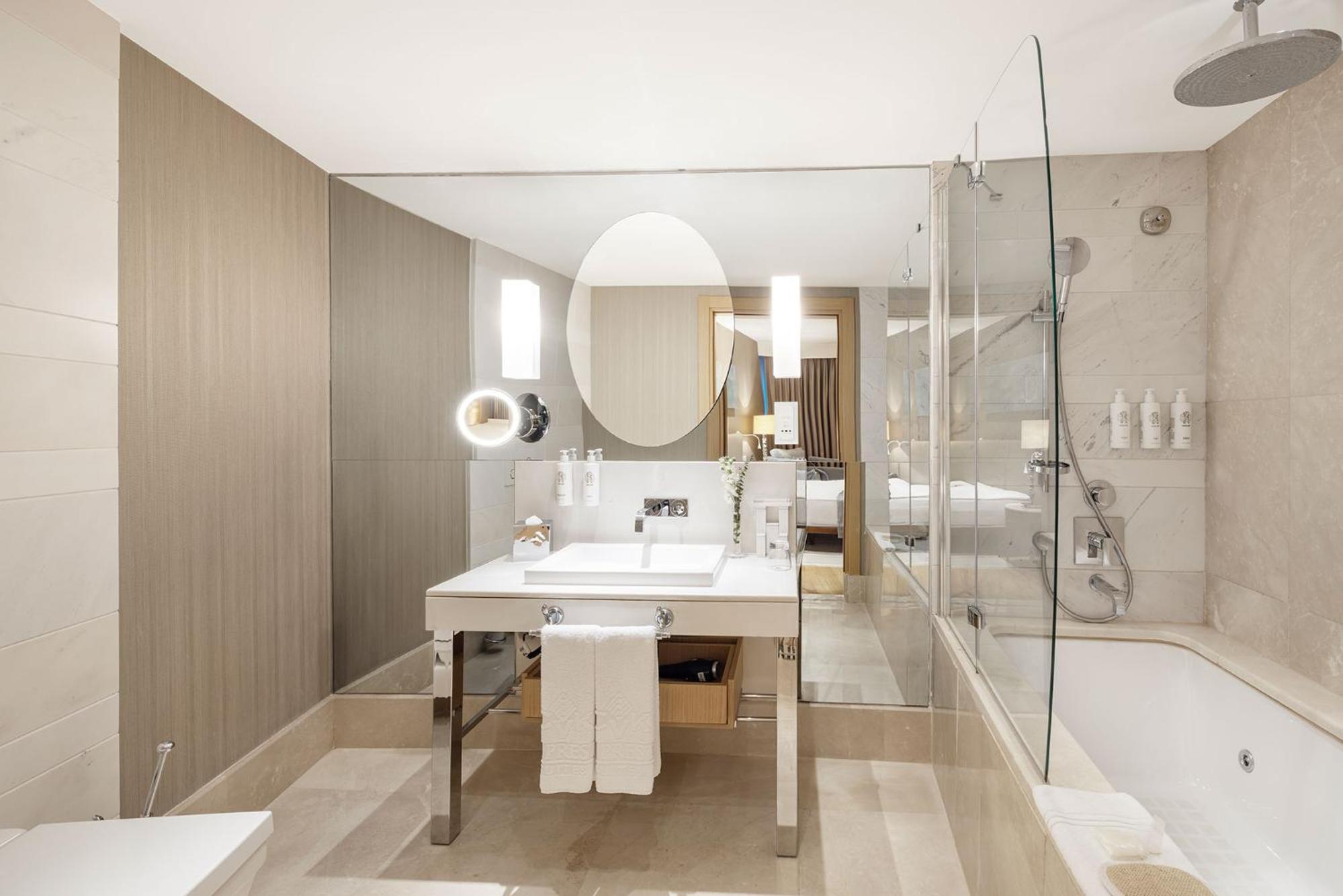 CVK Park Bosphorus Hotel Istanbul - Image 88