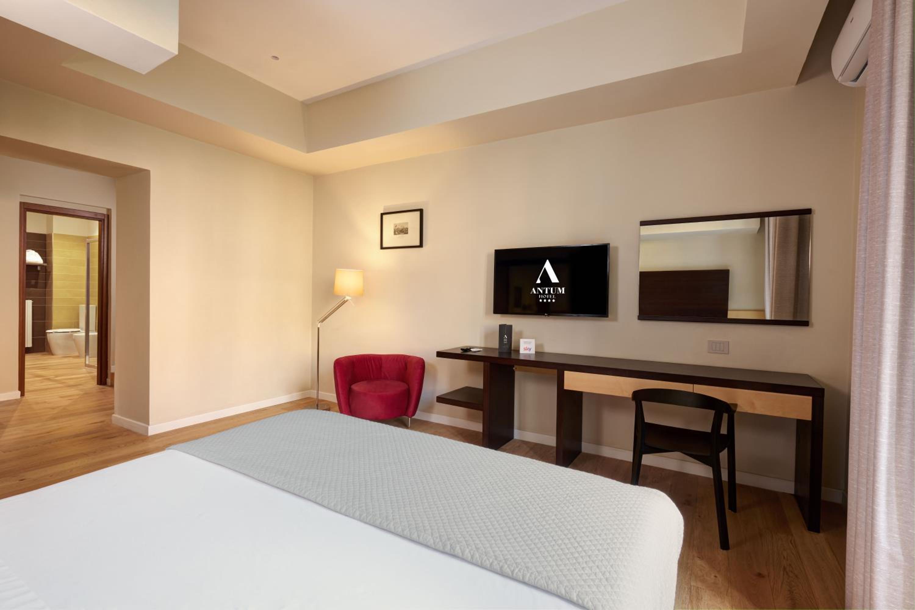 Antum Hotel