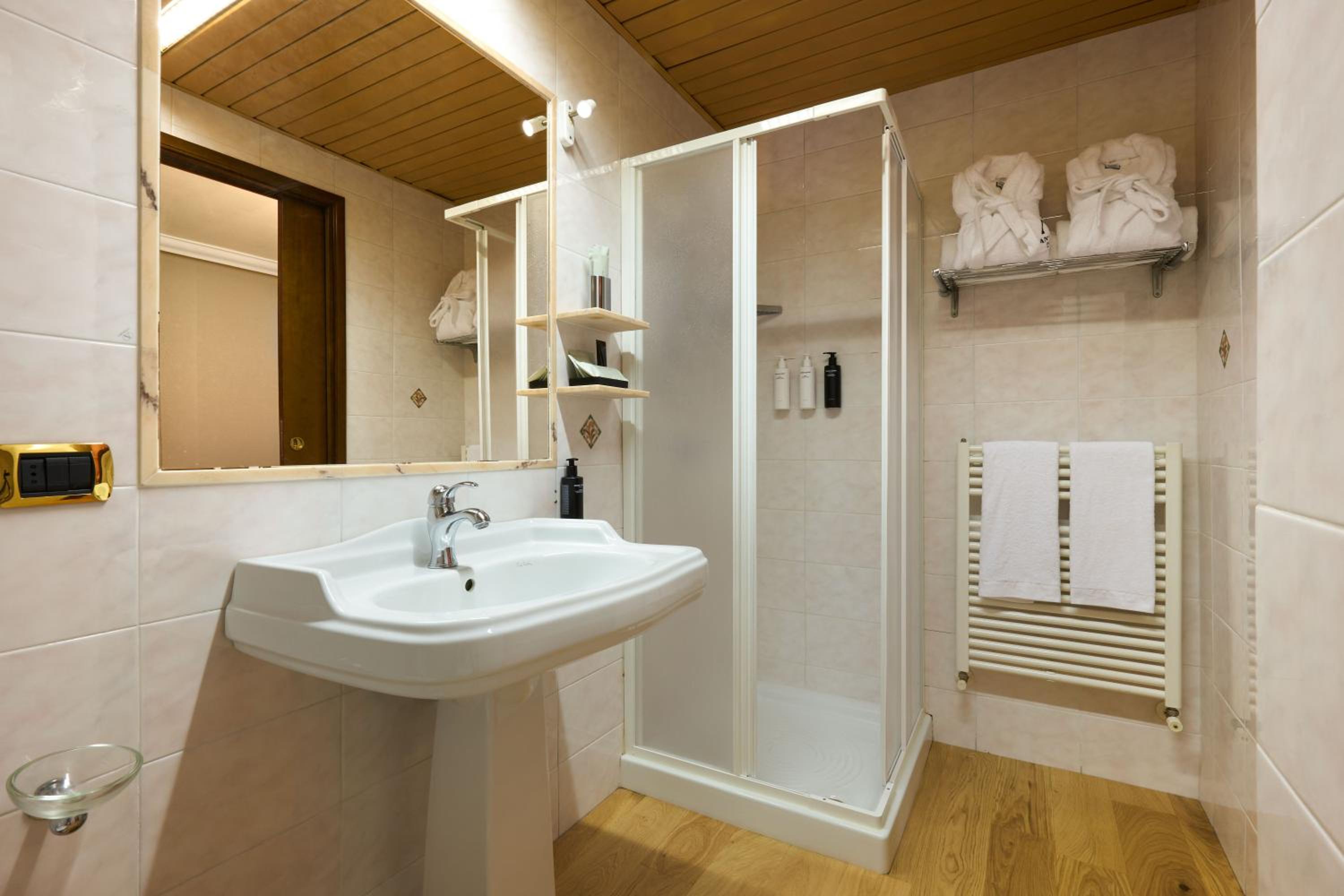 Antum Hotel