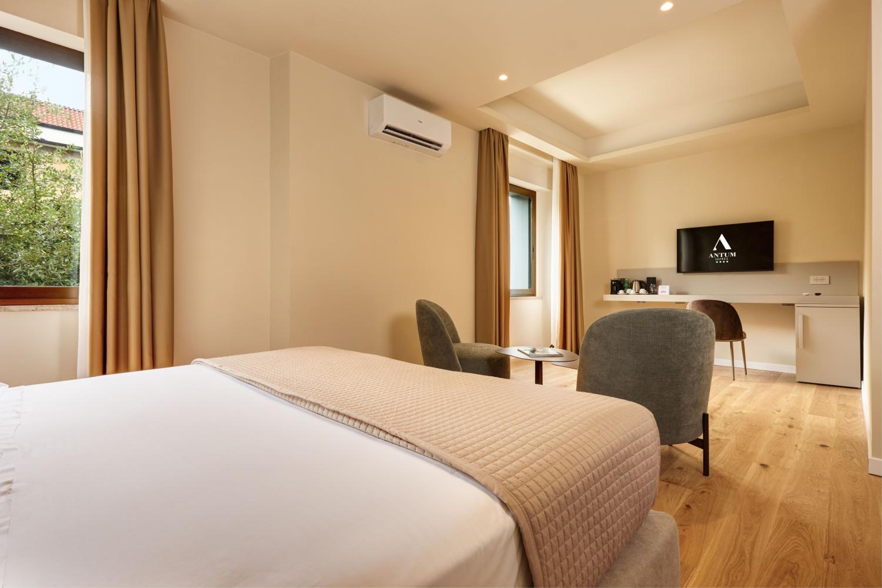 Antum Hotel
