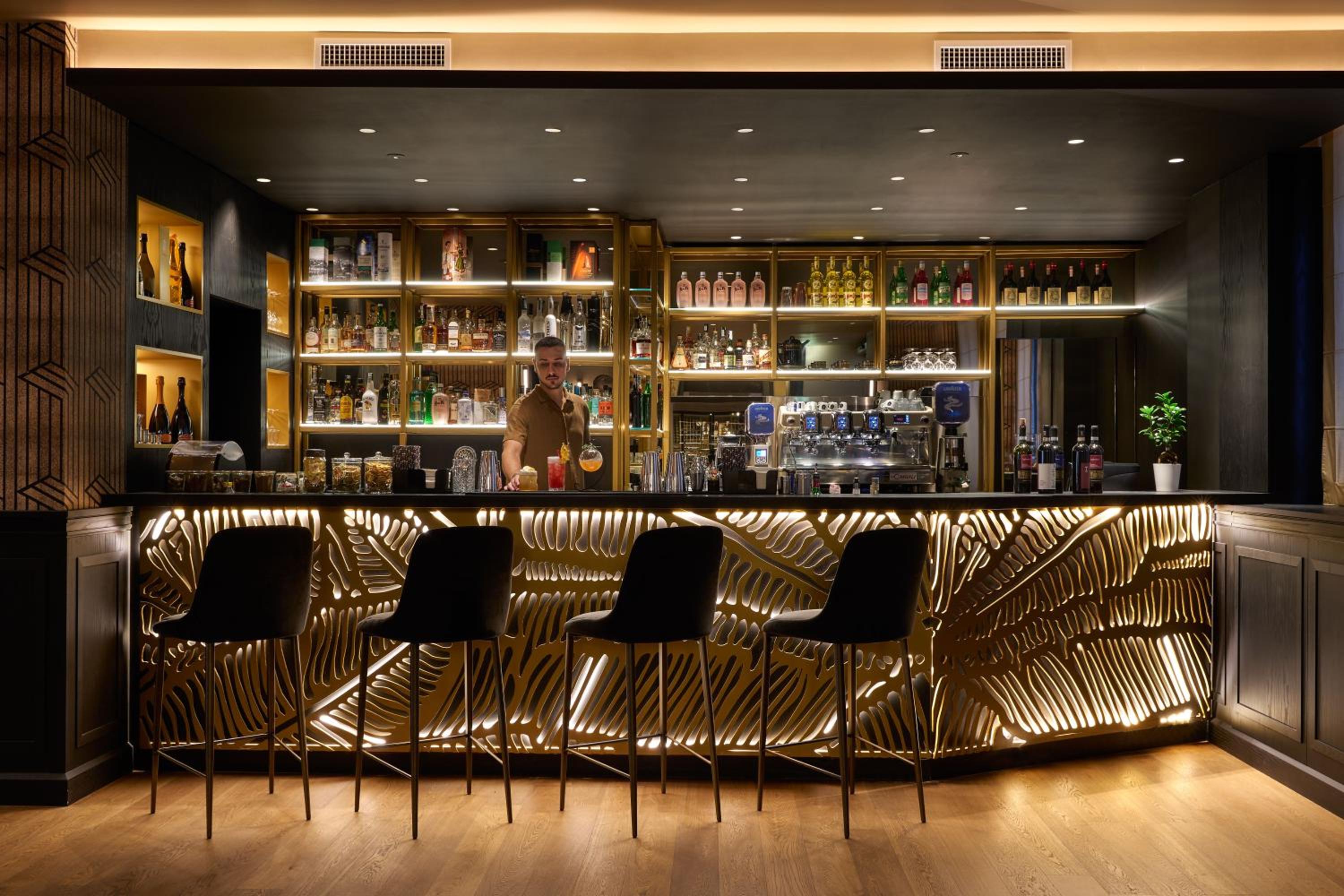 Antum Hotel