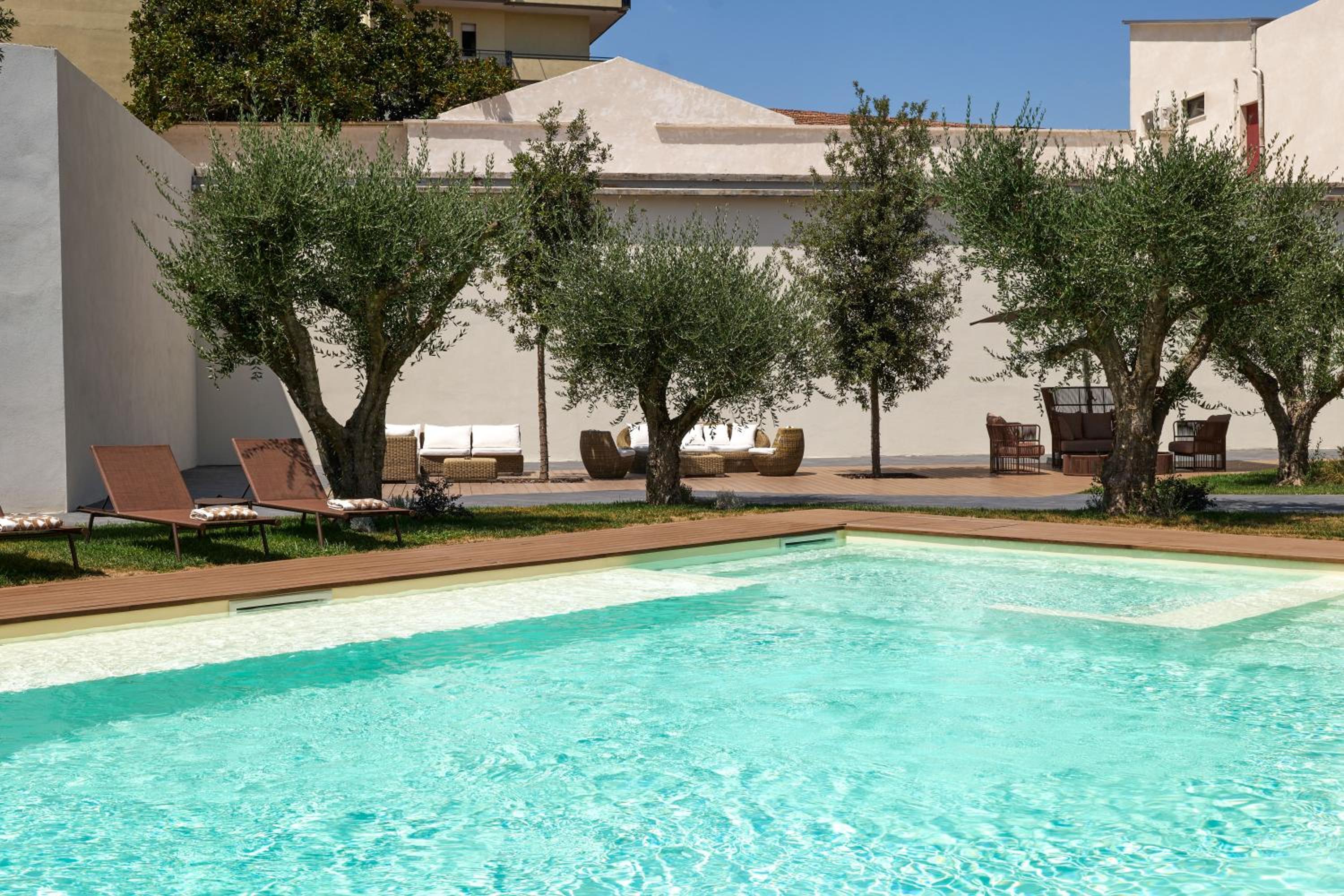 Antum Hotel