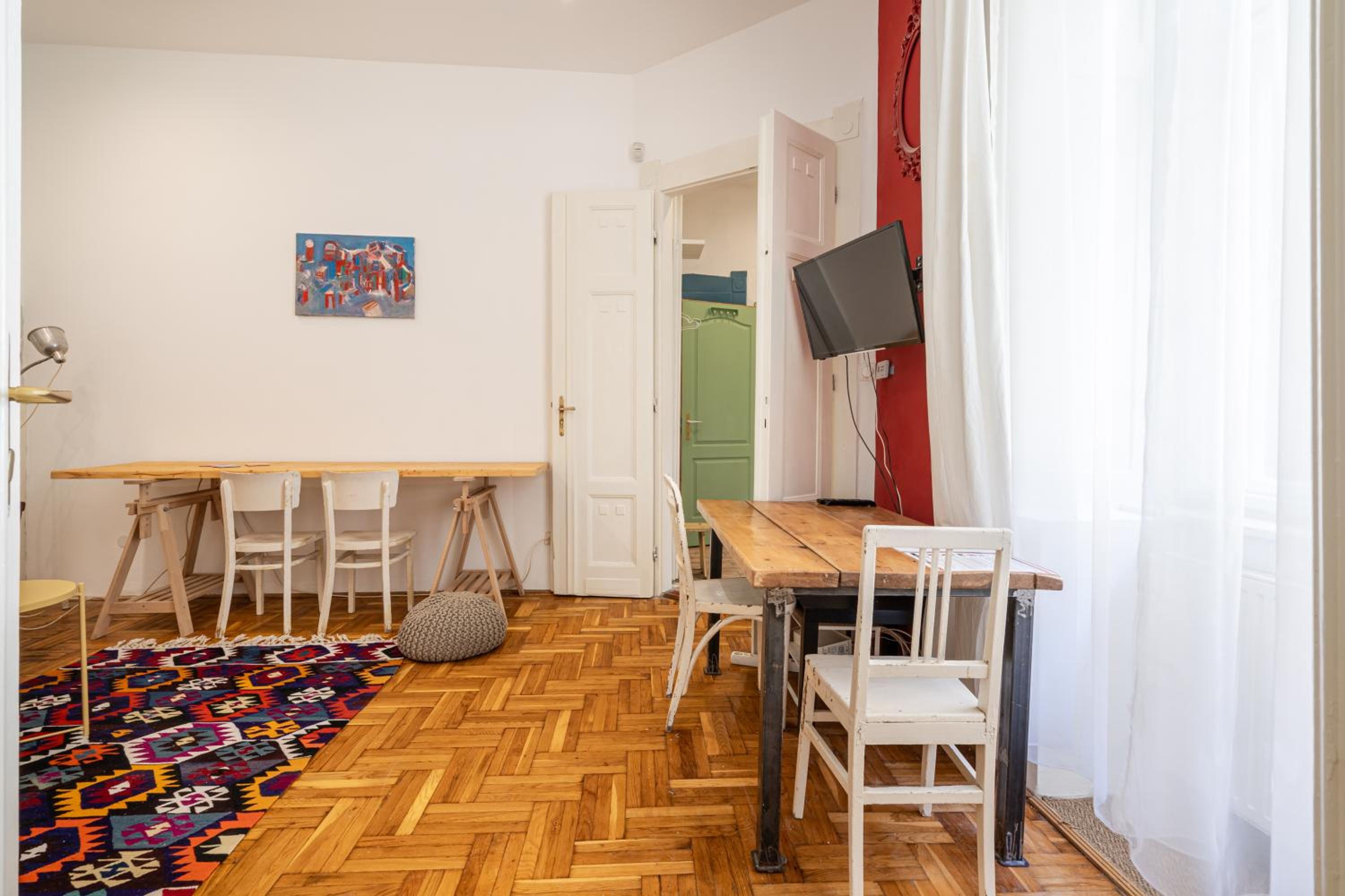 MODA Living Apartment