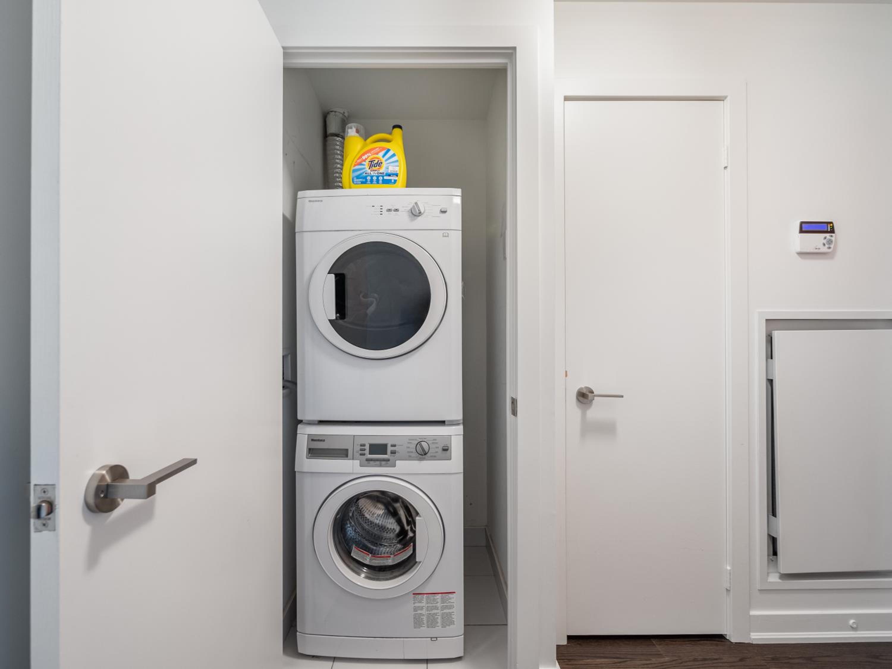 Presidential Two Bedroom Suite - Downtown Toronto