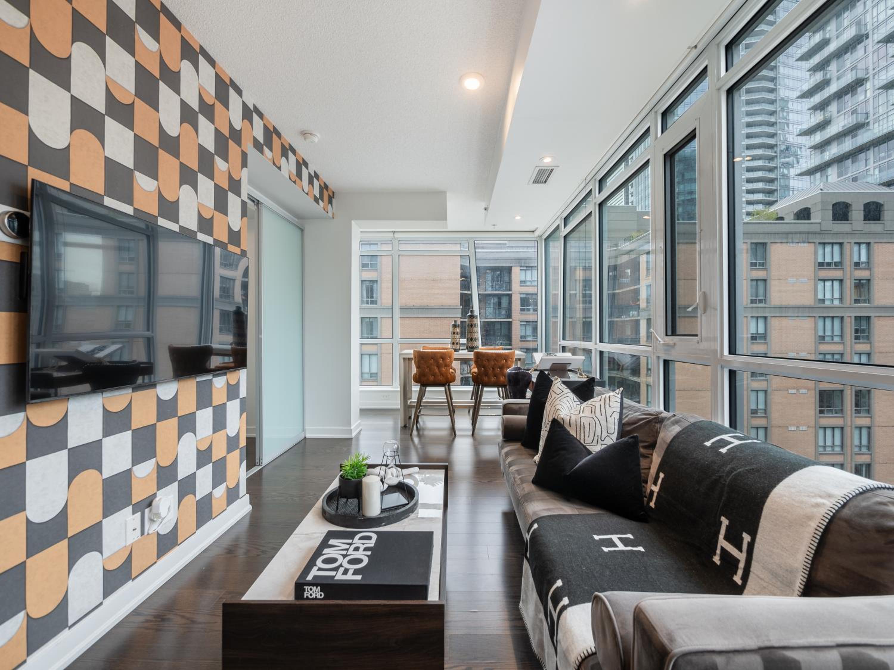 Presidential Two Bedroom Suite - Downtown Toronto