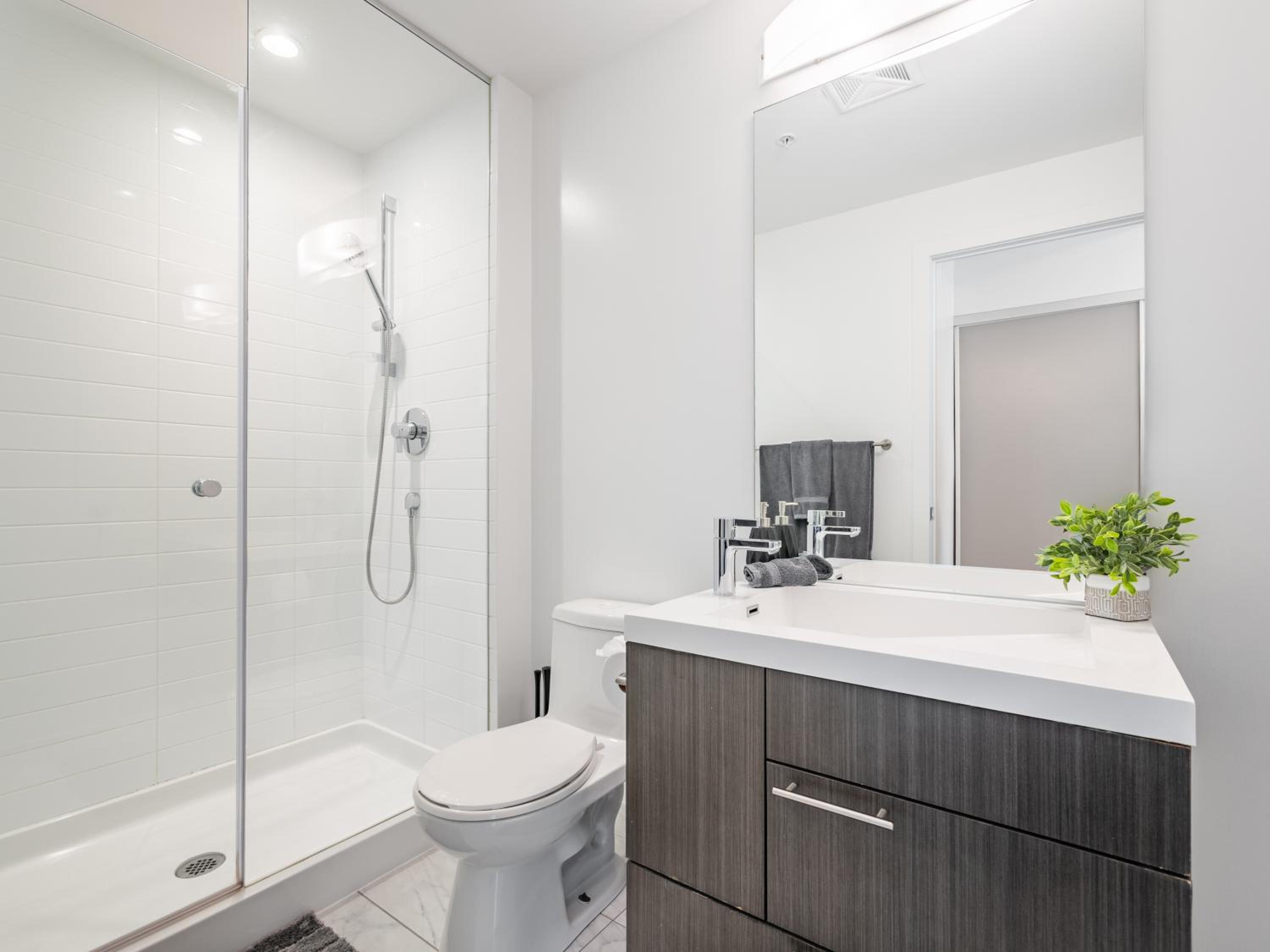Presidential Two Bedroom Suite - Downtown Toronto