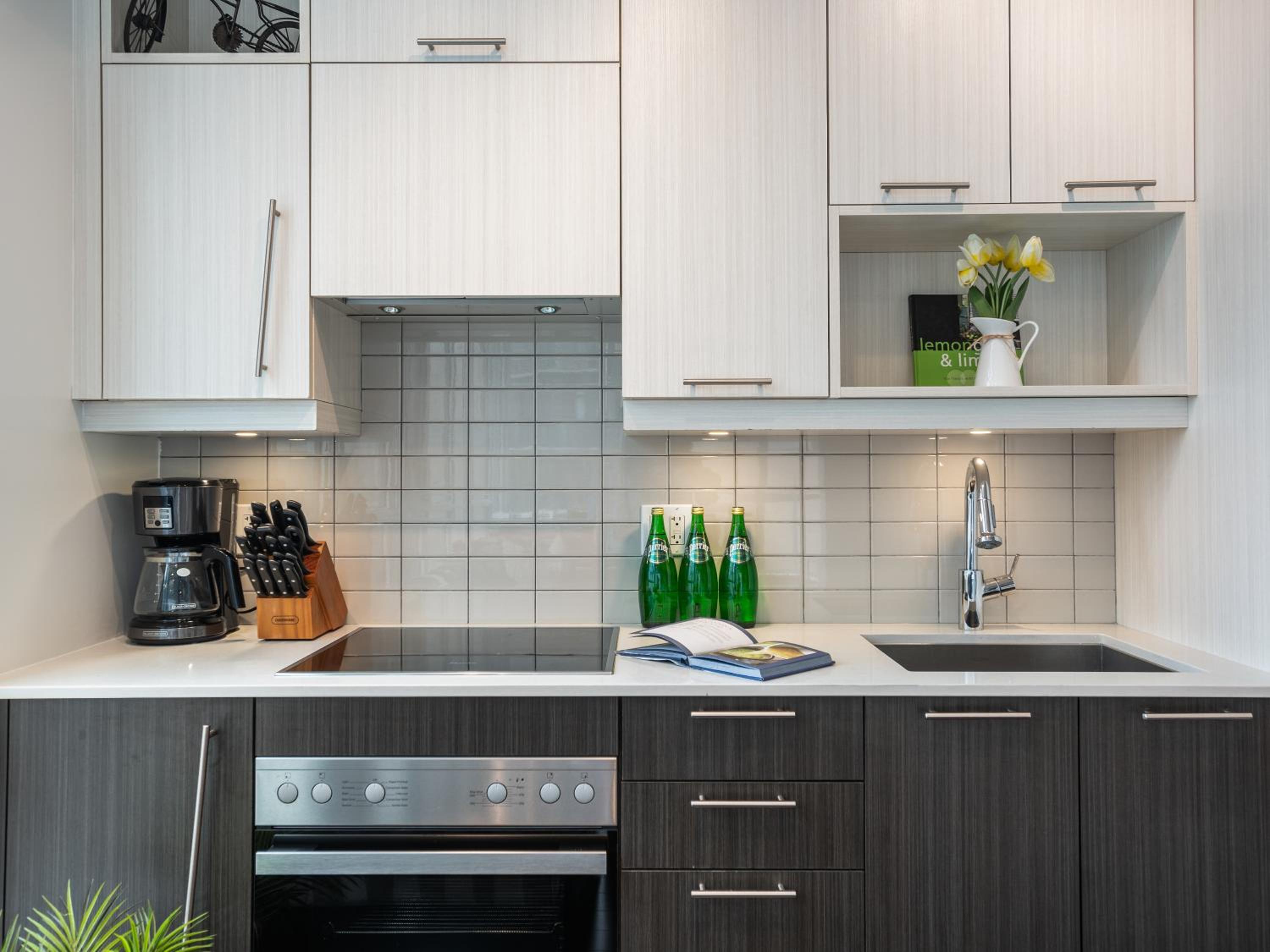 Presidential Two Bedroom Suite - Downtown Toronto