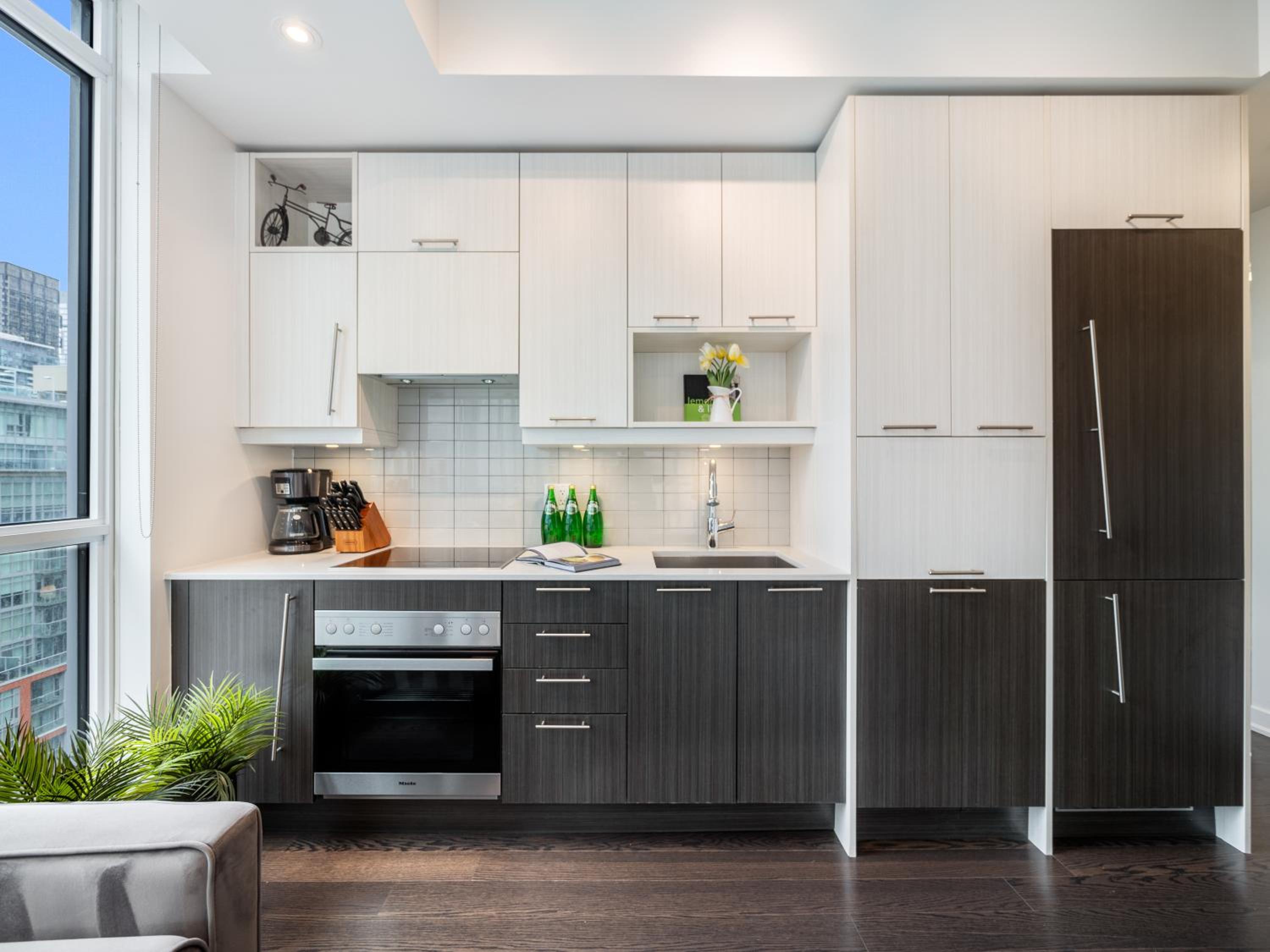 Presidential Two Bedroom Suite - Downtown Toronto