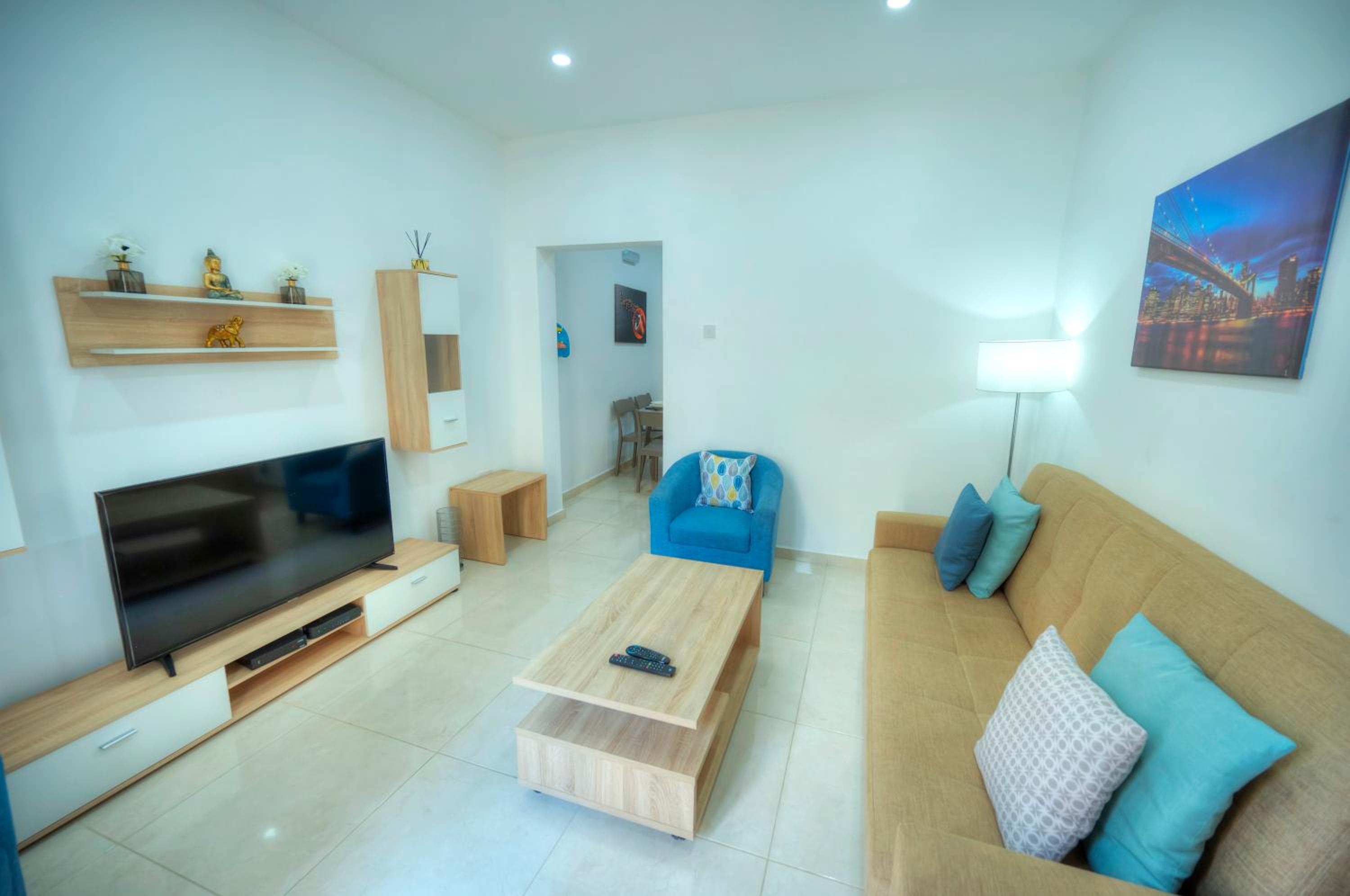 Charming 2 bedroom near Sliema seafront YBON1-1 photo 5
