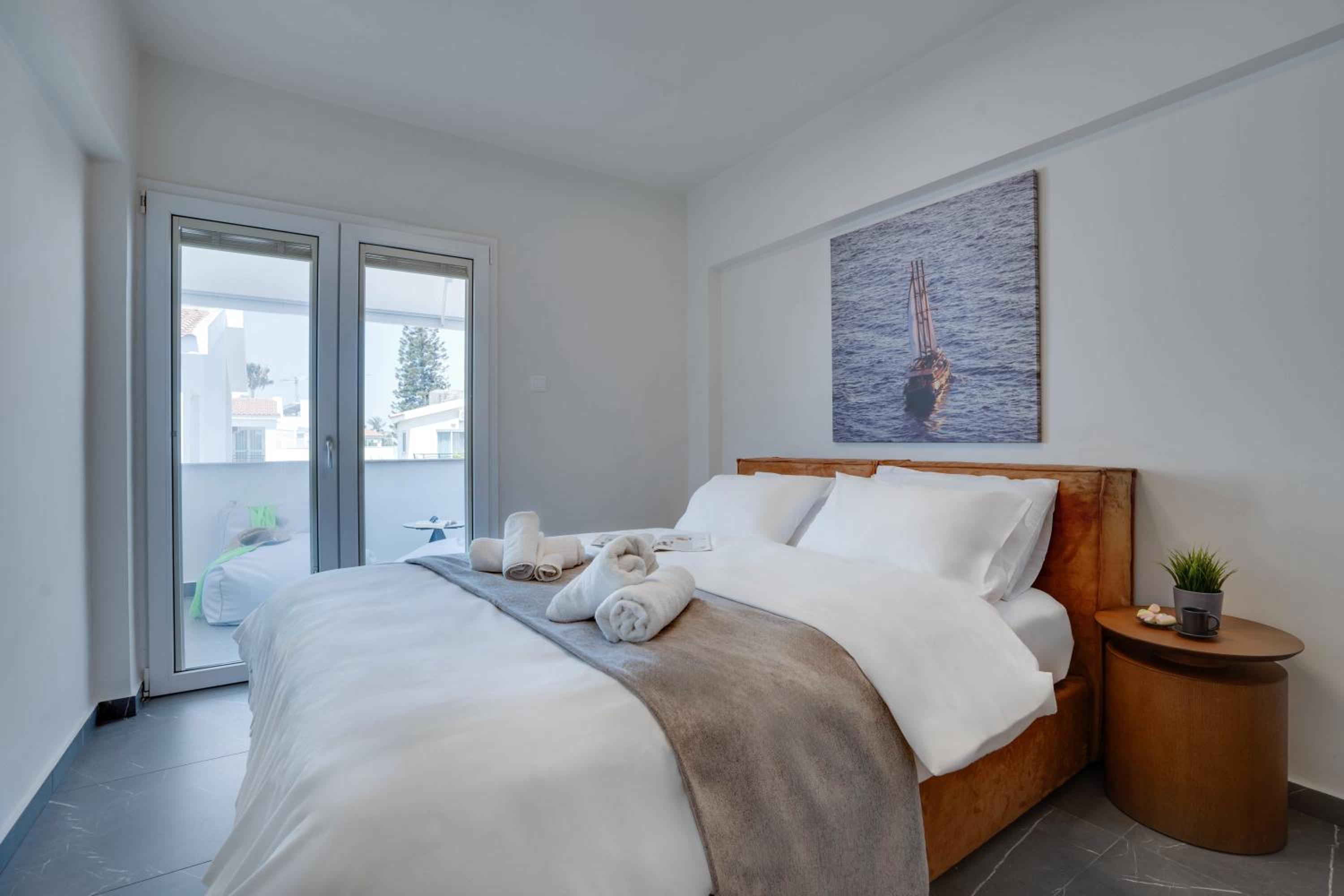Sea Front Luxury Apartment
