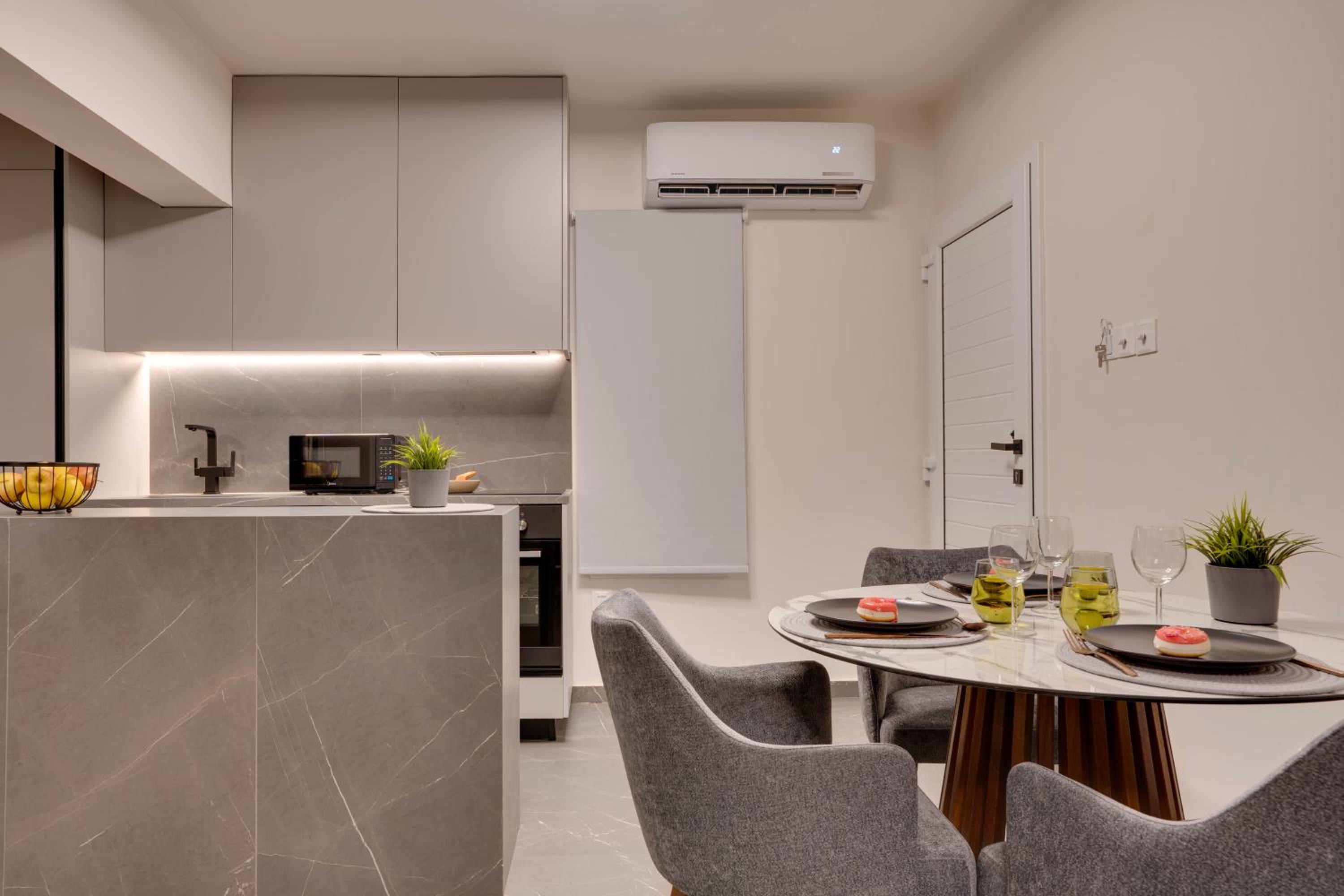 Sea Front Luxury Apartment