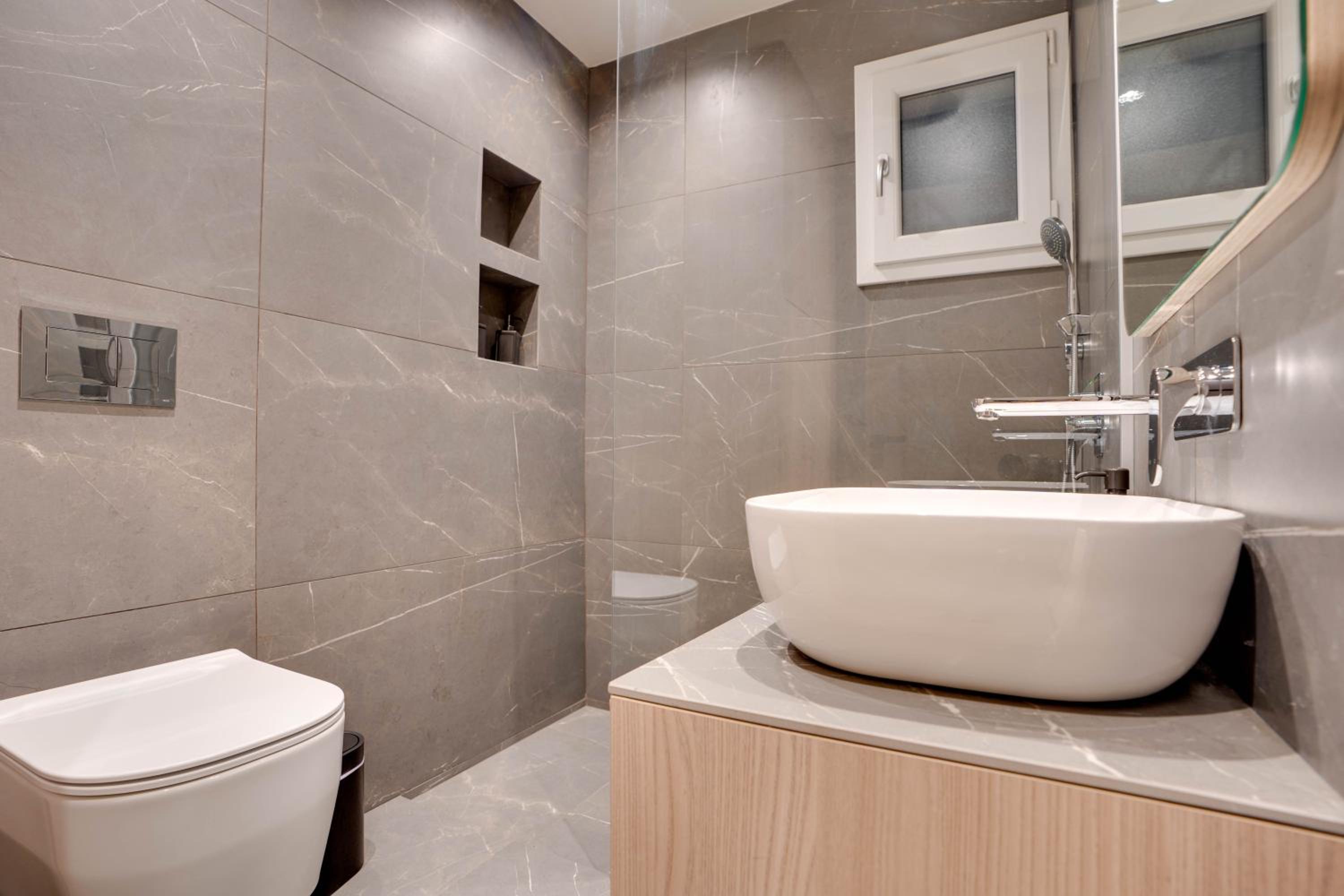 Sea Front Luxury Apartment
