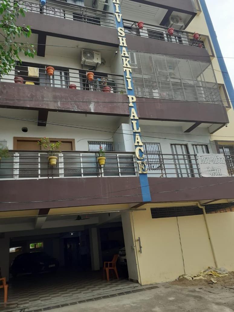 Service apartment at heart of Aurangabad view 2