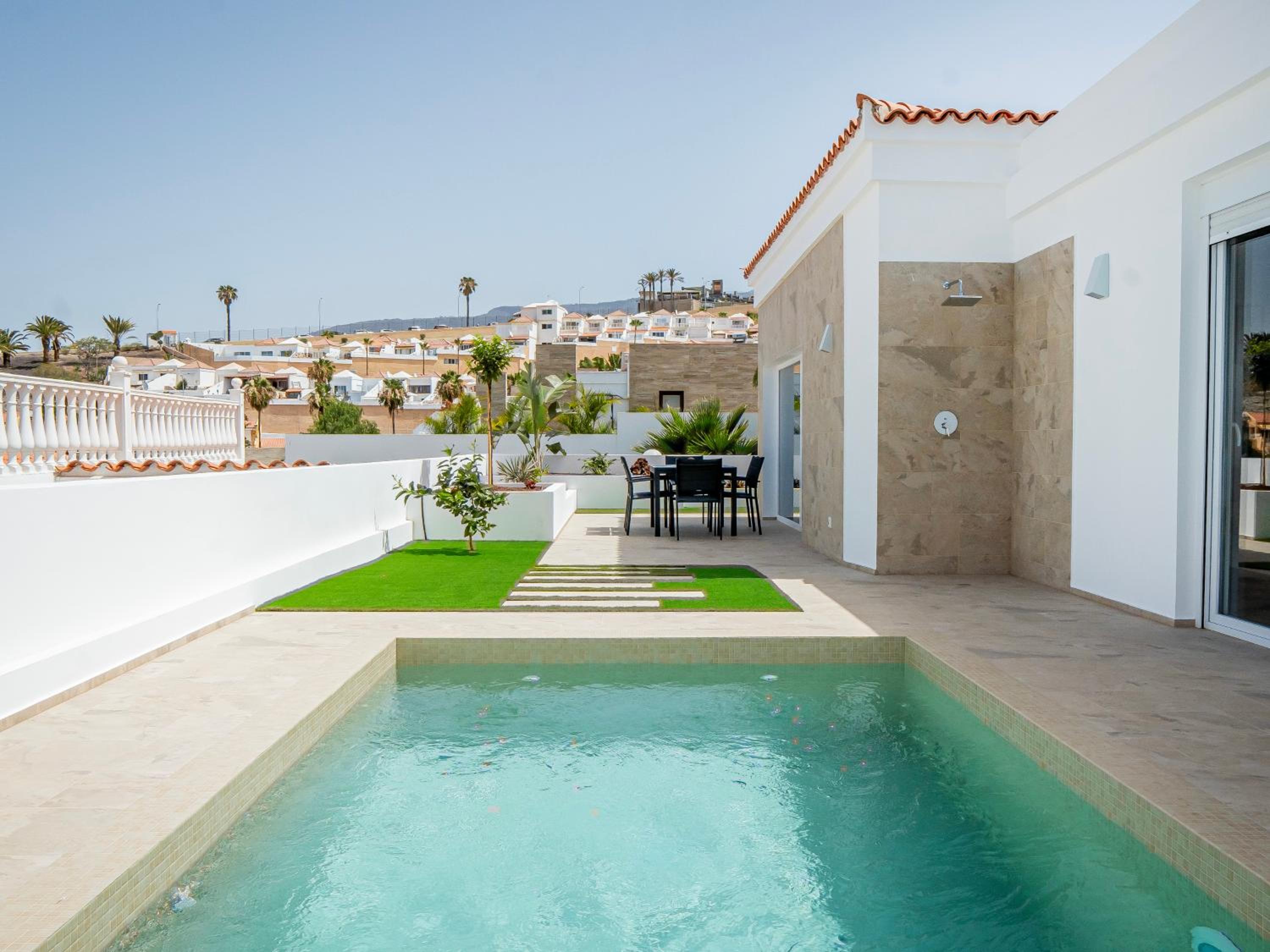 Hotel Villa Alex Costa Adeje - Image 1