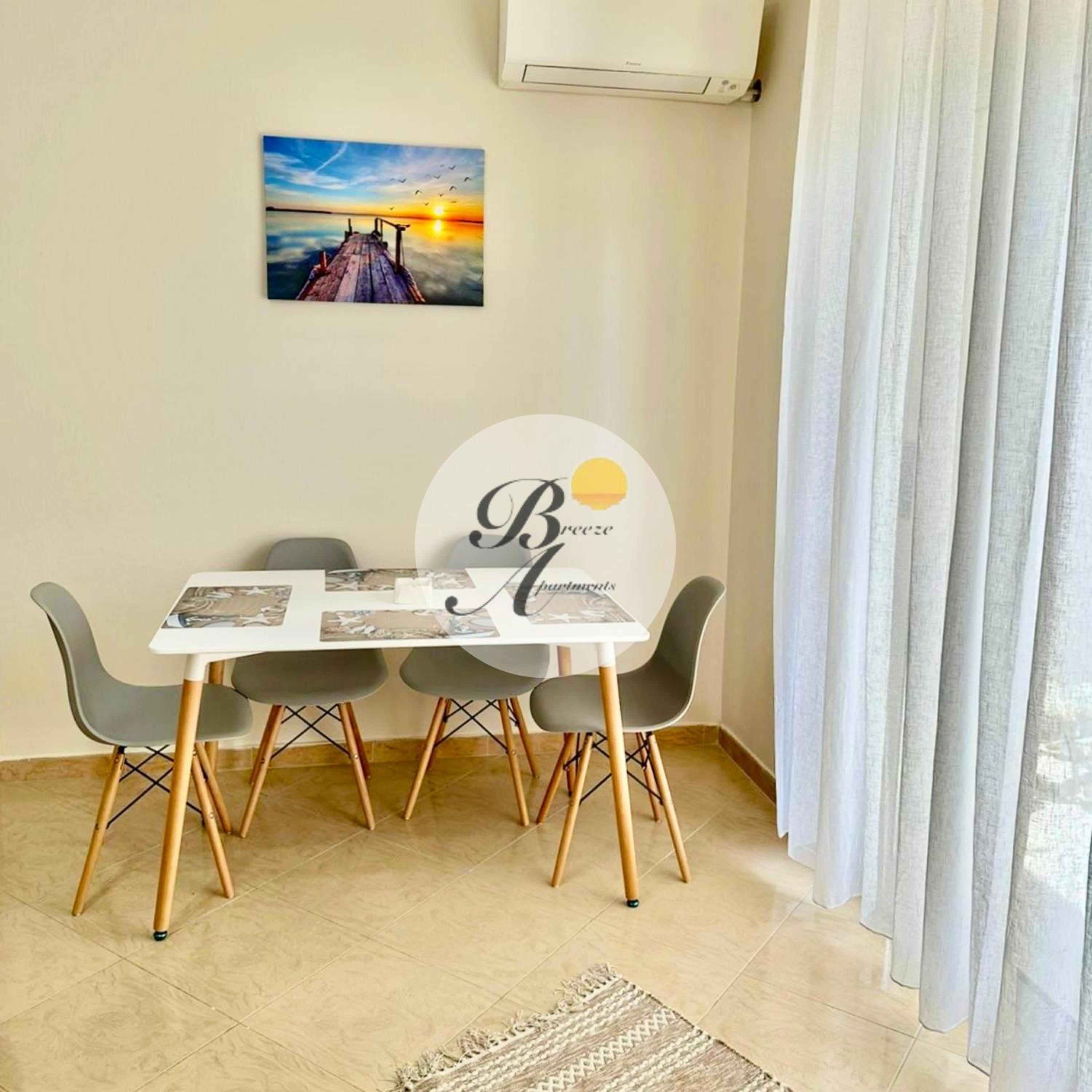 Breeze Home