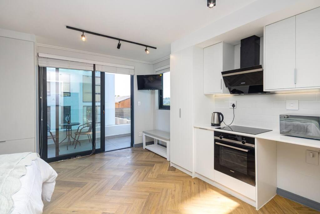 Azul Terraces Studio