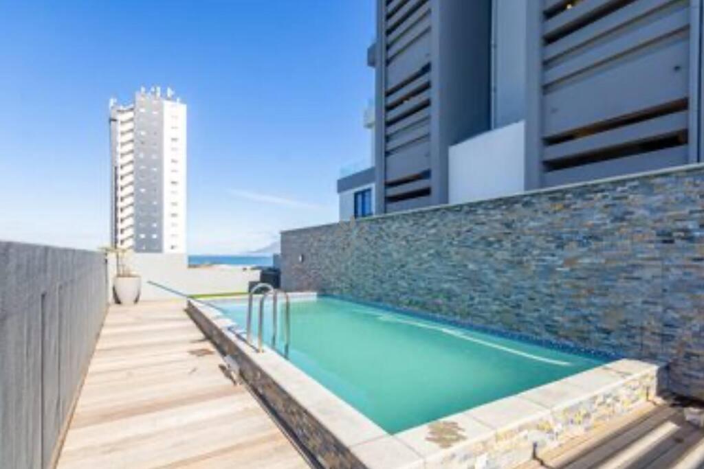 Azul Terraces Studio