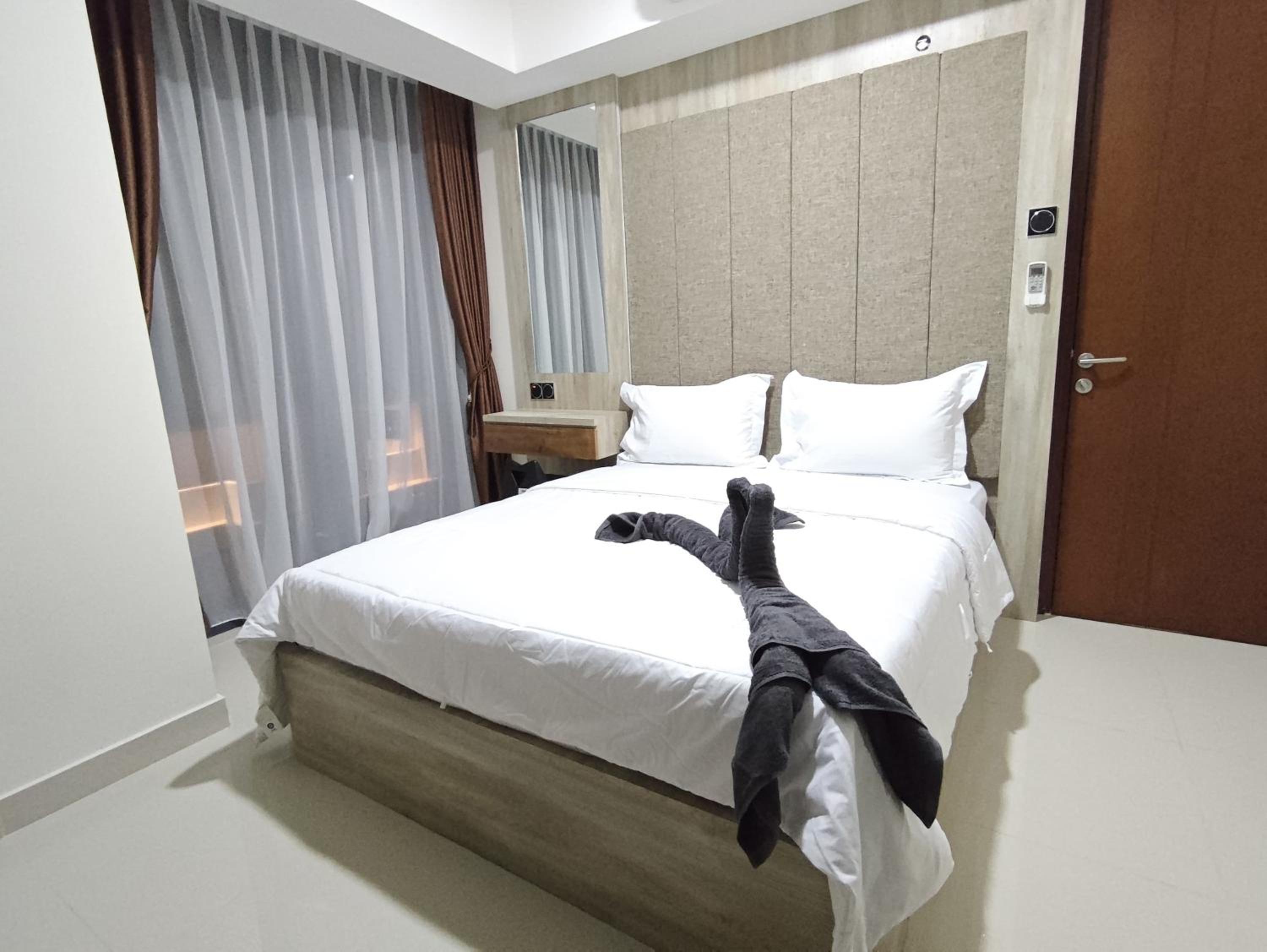 Pollux High Rise Apartments at Batam Center with Netflix by MESA